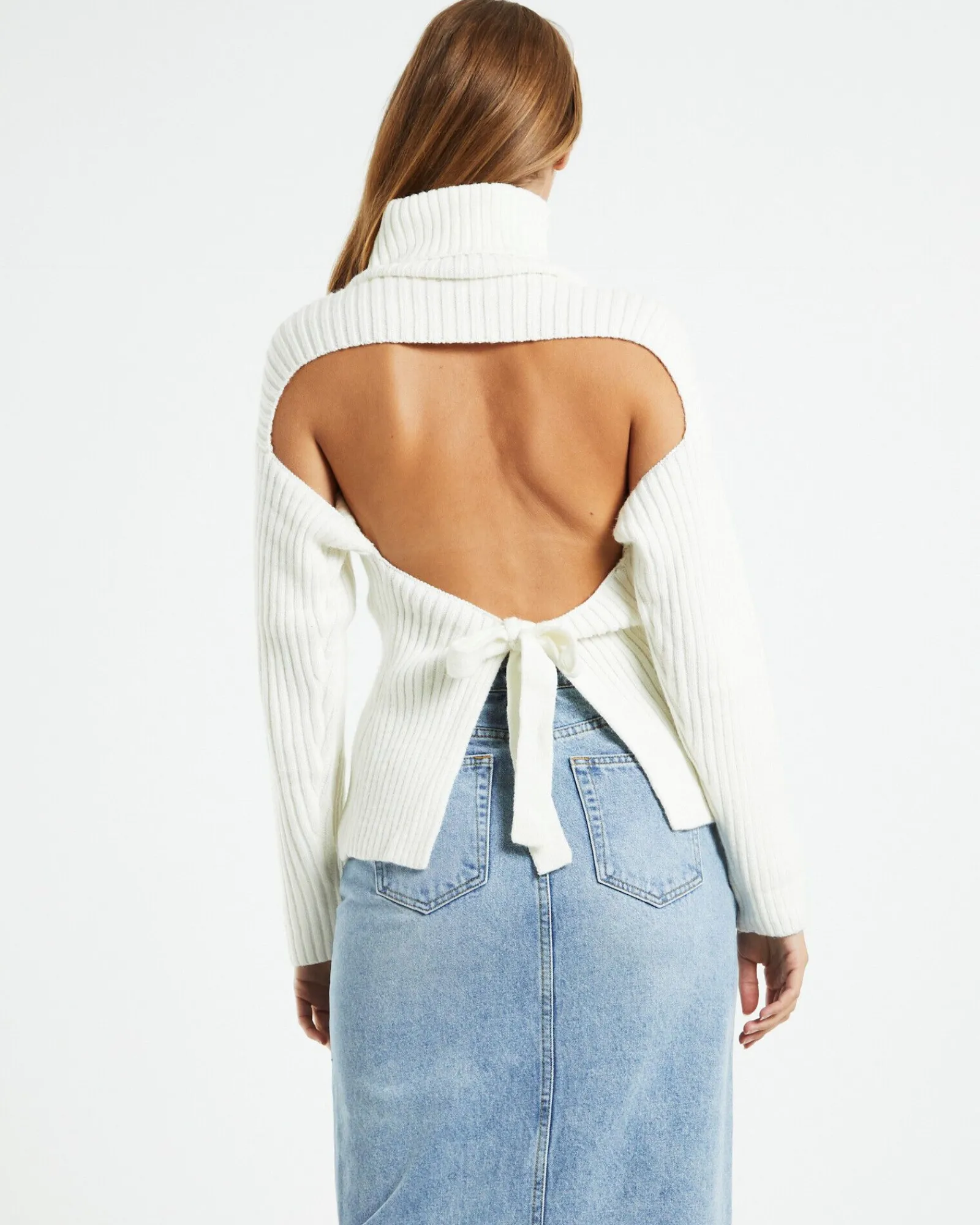 amina_tie_back_boxy_knit__1.webp Cheap ALICE IN THE EVE Amina Tie Back Boxy Knit Jumper White