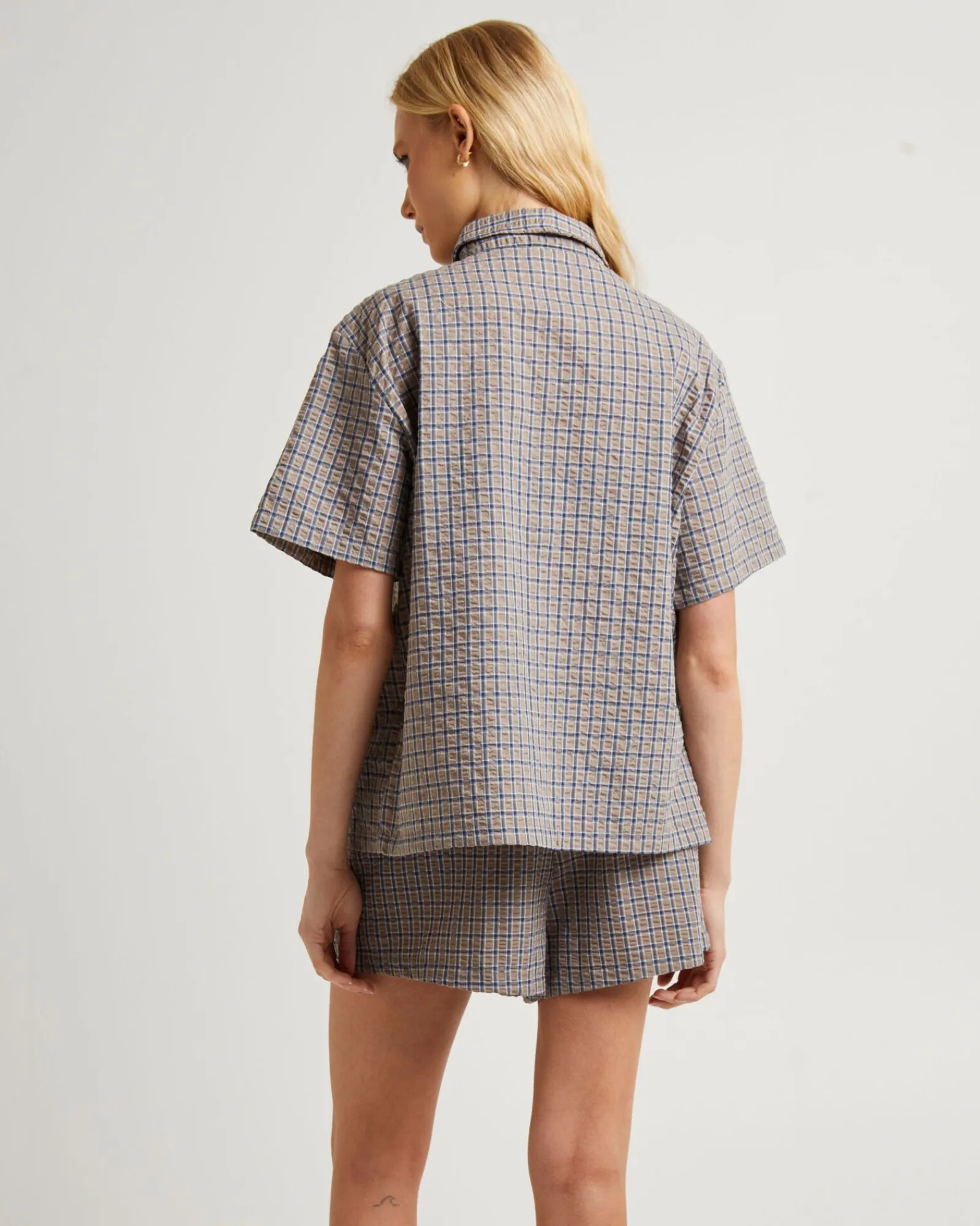 artisan_check_shirt_in_as_1.webp Outlet INSIGHT Artisan Check Shirt In Assorted