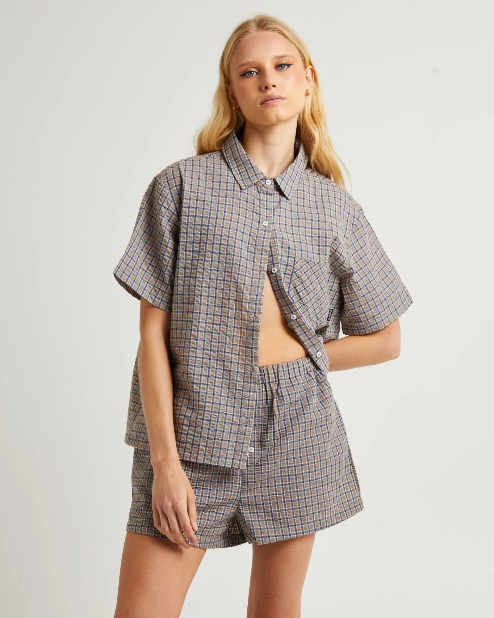 artisan_check_shirt_in_as_4.webp Outlet INSIGHT Artisan Check Shirt In Assorted