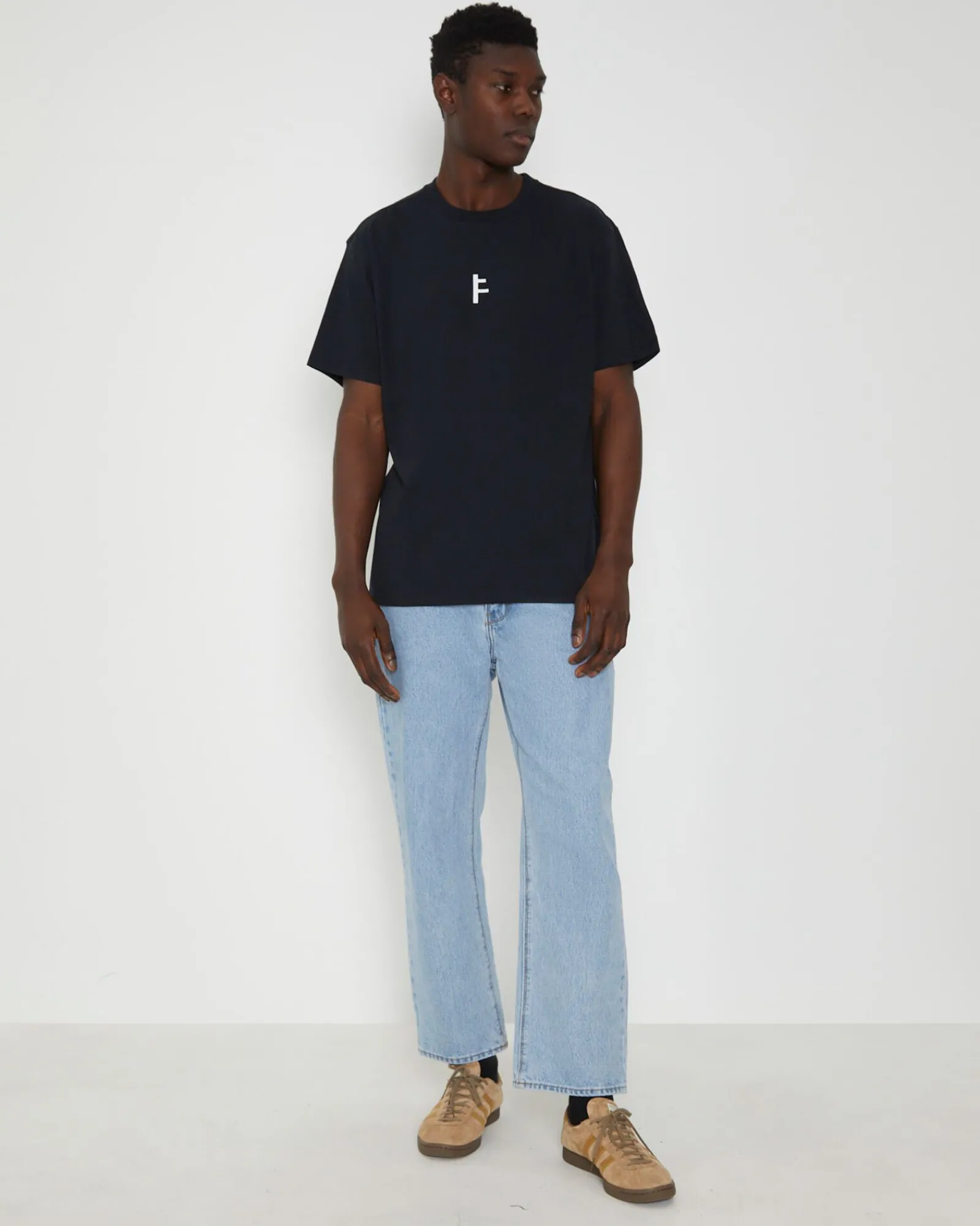 auction_short_sleeve_tshi_2.webp Hot FORMER Auction Short Sleeve T-Shirt In Black