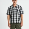Store BLACK NOISE WHITE RAIN Aura Check Short Sleeve Shirt In Hombre Grey