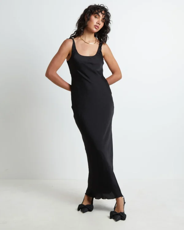 Fashion SNDYS Avada Maxi Dress