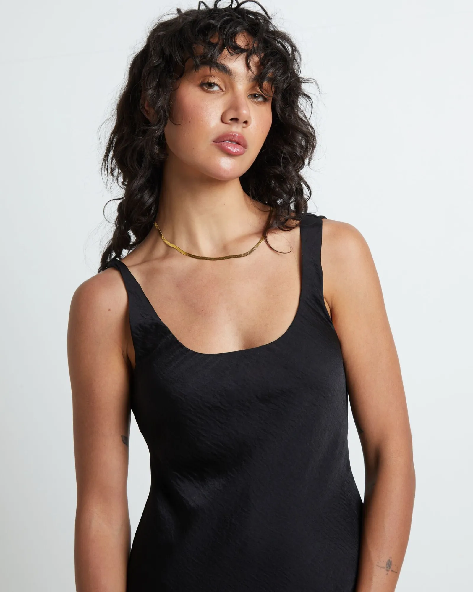 avada_maxi_dress_4-1.webp Fashion SNDYS Avada Maxi Dress