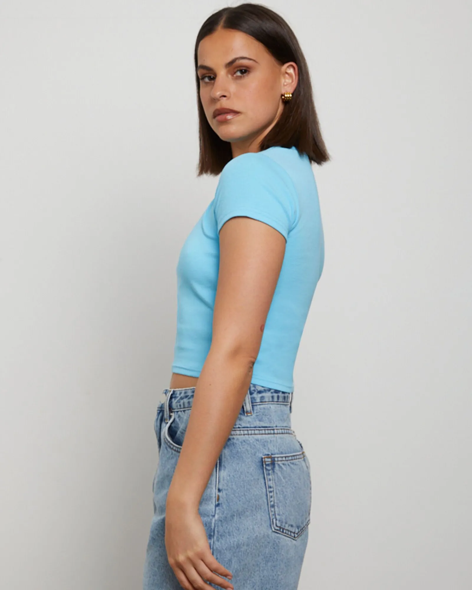 baby_tee_in_azure_blue_3.webp Shop GENERAL PANTS CO. BASICS Baby Tee In Azure Blue