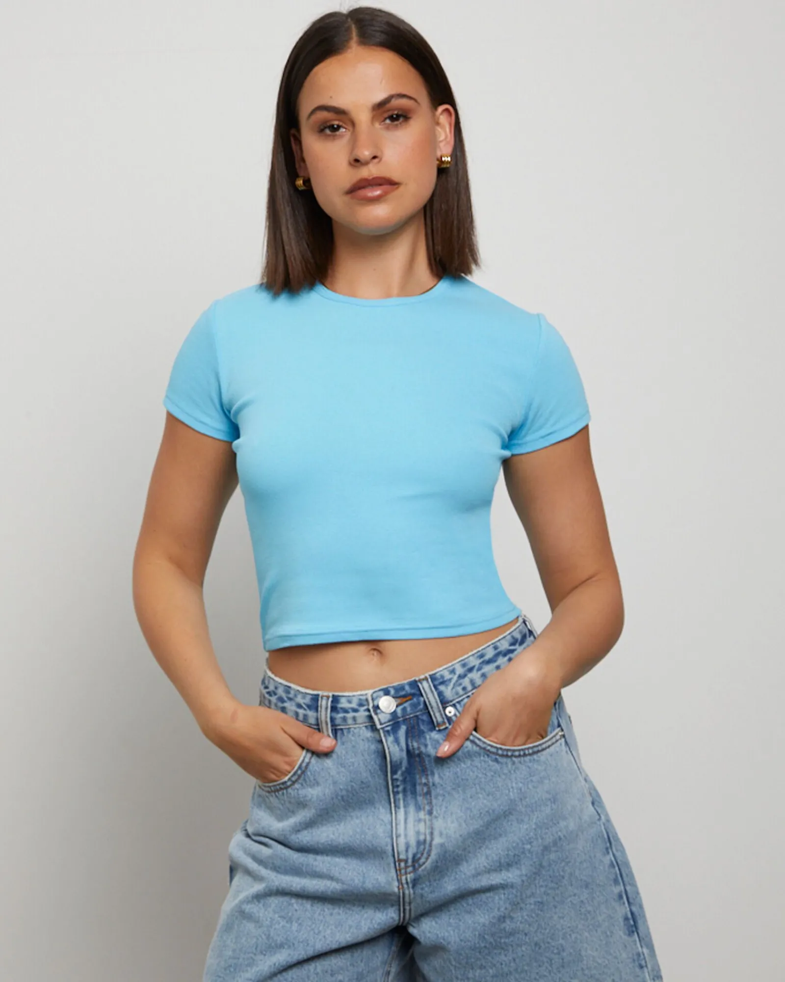 baby_tee_in_azure_blue_4.webp Shop GENERAL PANTS CO. BASICS Baby Tee In Azure Blue