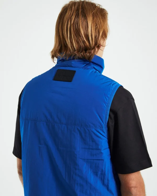Fashion CALVIN KLEIN Badge Crinkle Nylon Vest In Blue