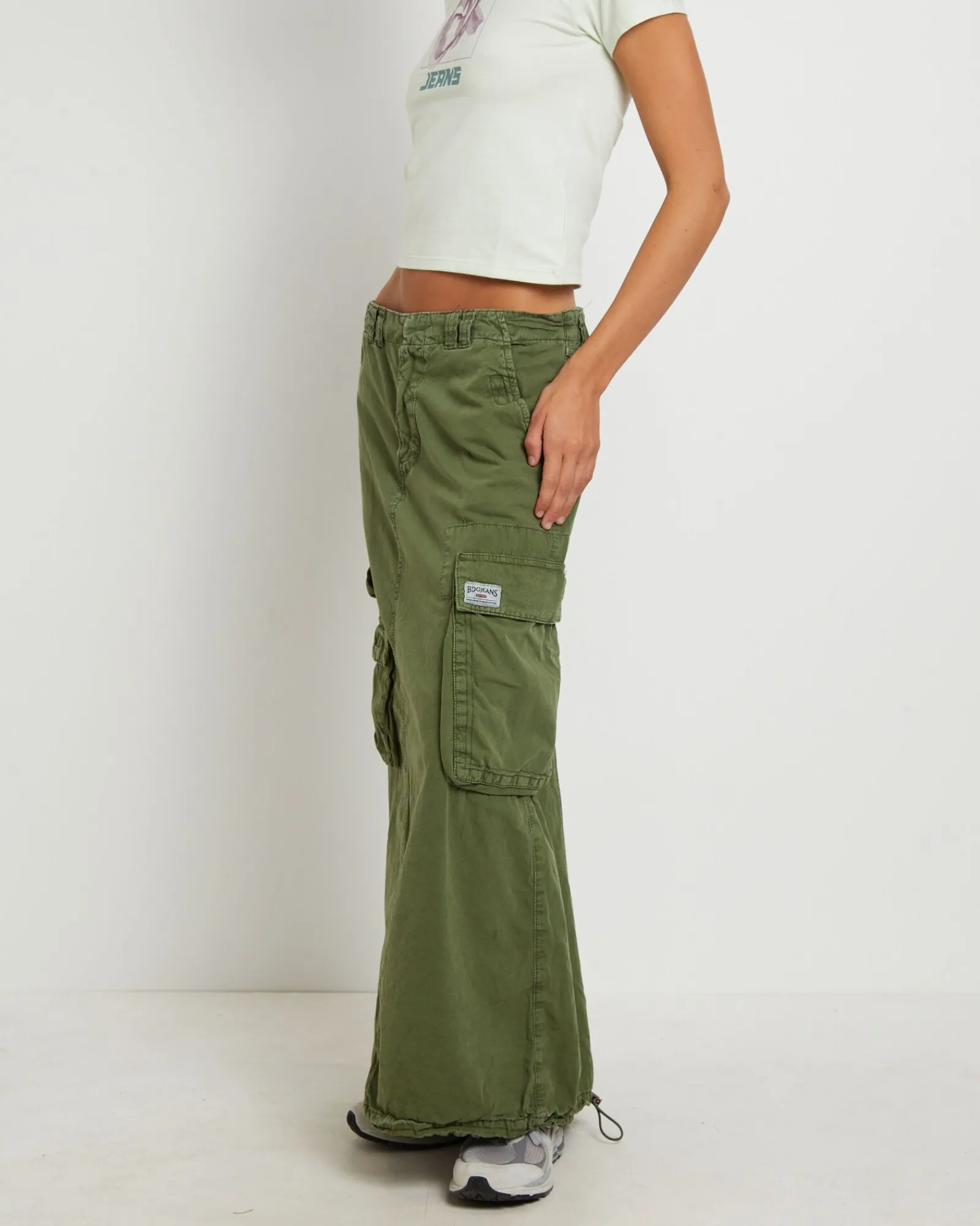bdg_marta_multi_pocket_ma_3.webp Online BDG URBAN OUTFITTERS Bdg Marta Multi Pocket Maxi Skirt In Khaki