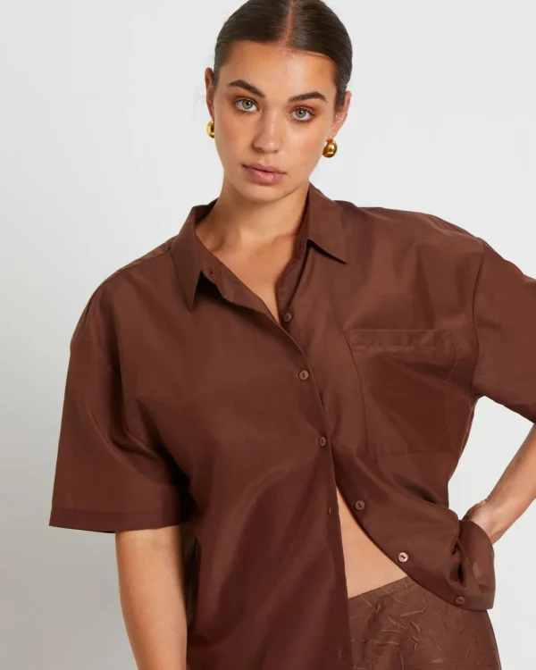 Online STUDIO Brooke Sheer Sheen Short Sleeve Shirt In Chocolate Brown