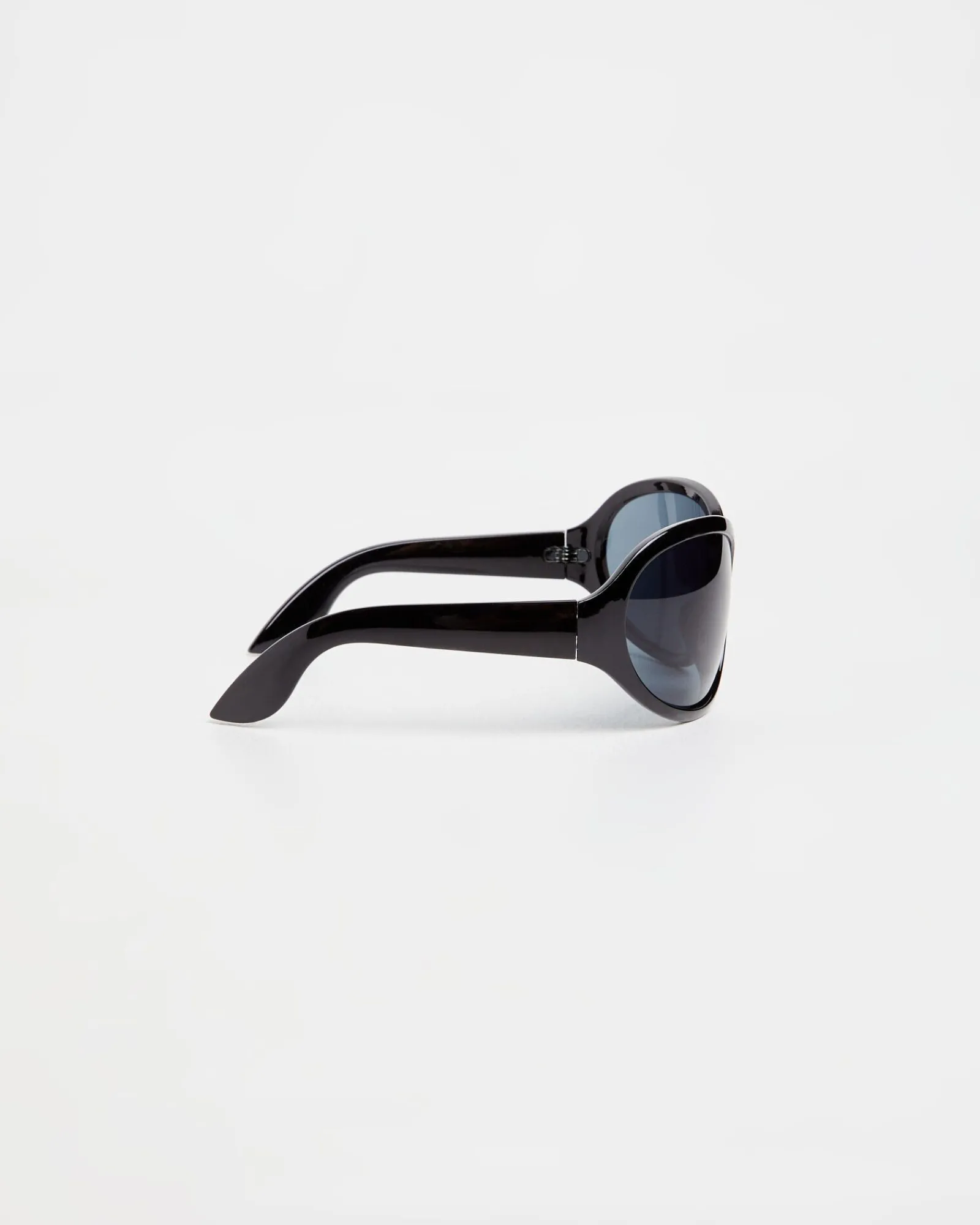bugsy_sunglasses_2.webp Cheap INSIGHT Bugsy Sunglasses