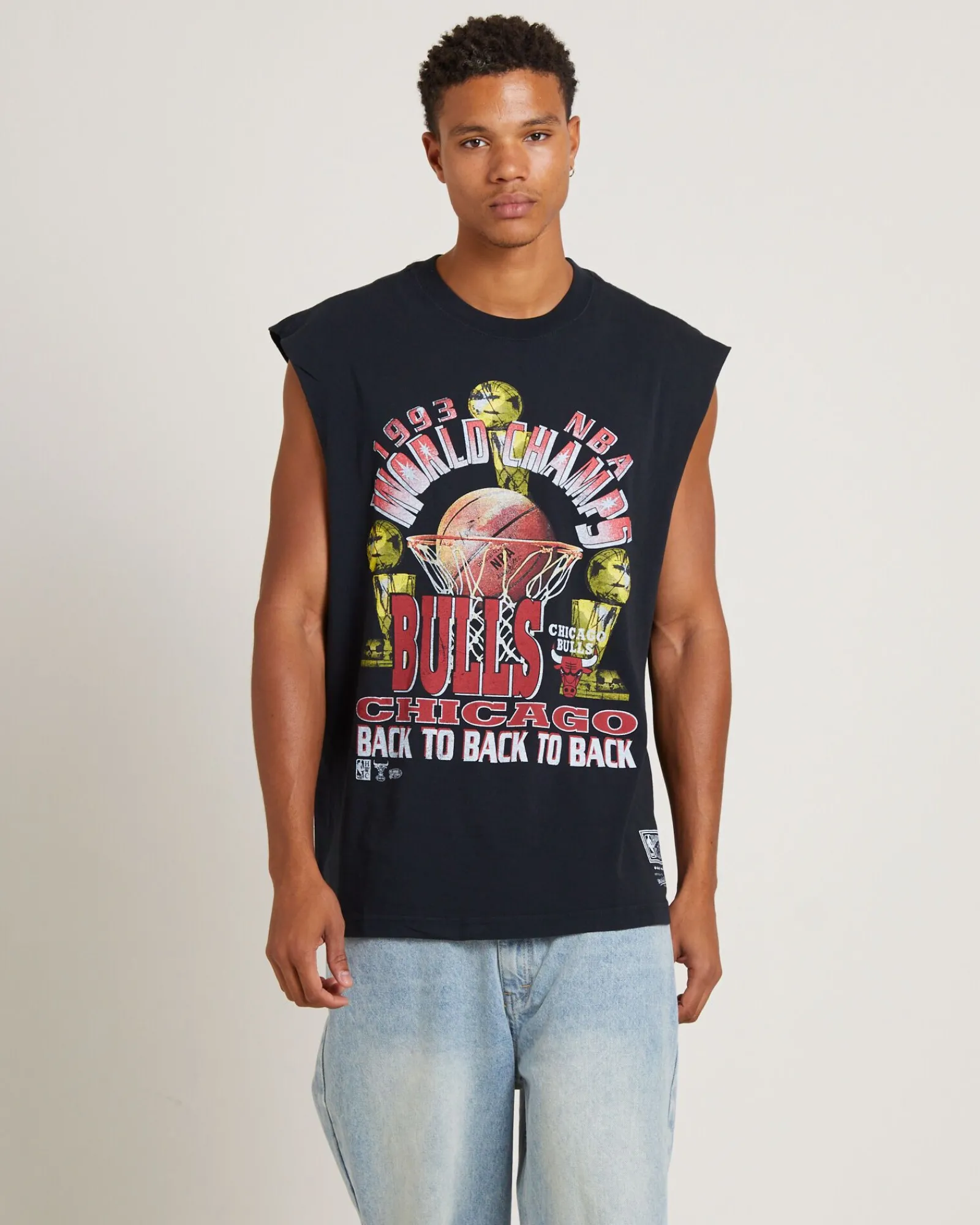 bulls_muscle_top_in_faded_0.webp Cheap MITCHELL & NESS Bulls Muscle Top In Faded Black