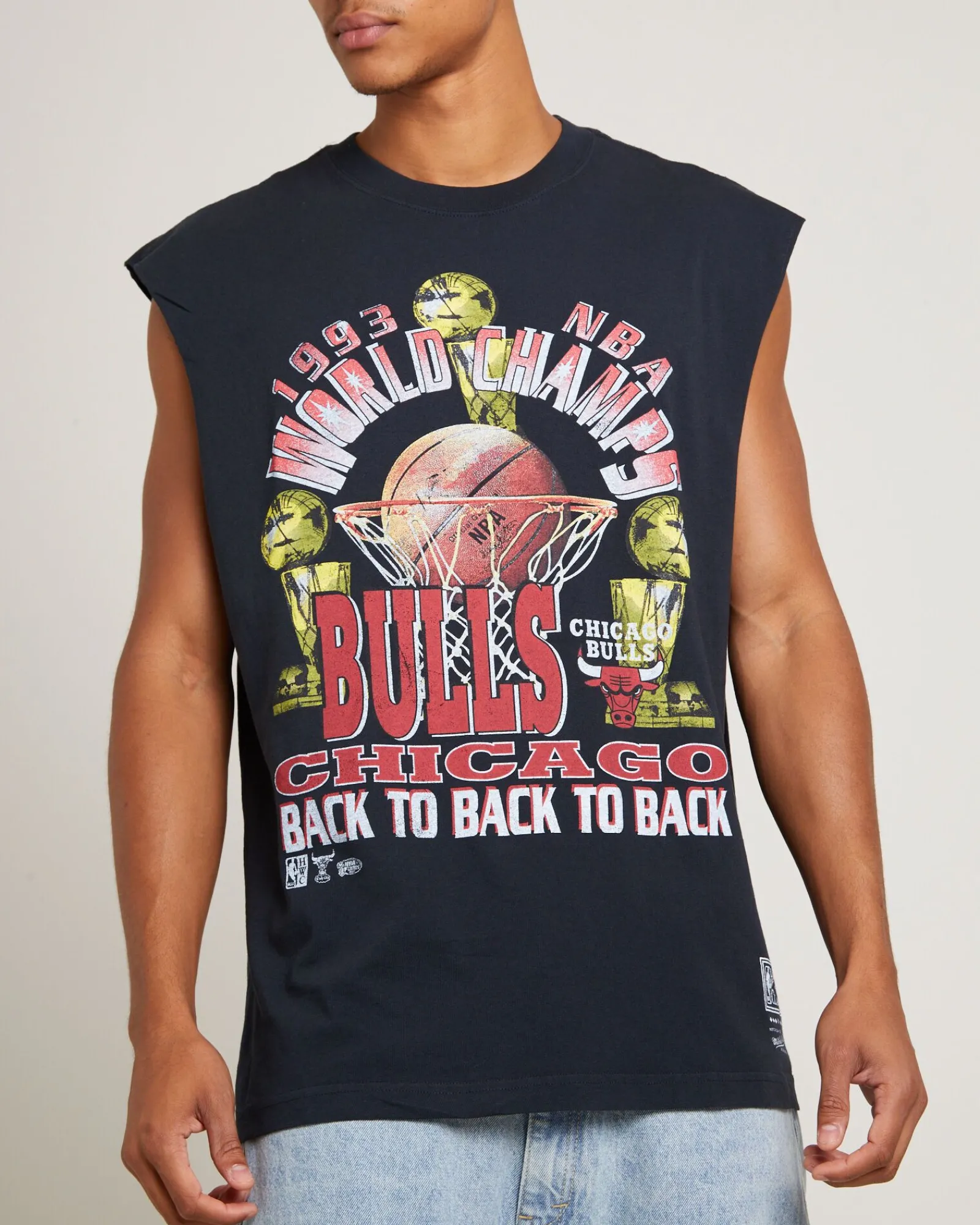 bulls_muscle_top_in_faded_4.webp Cheap MITCHELL & NESS Bulls Muscle Top In Faded Black