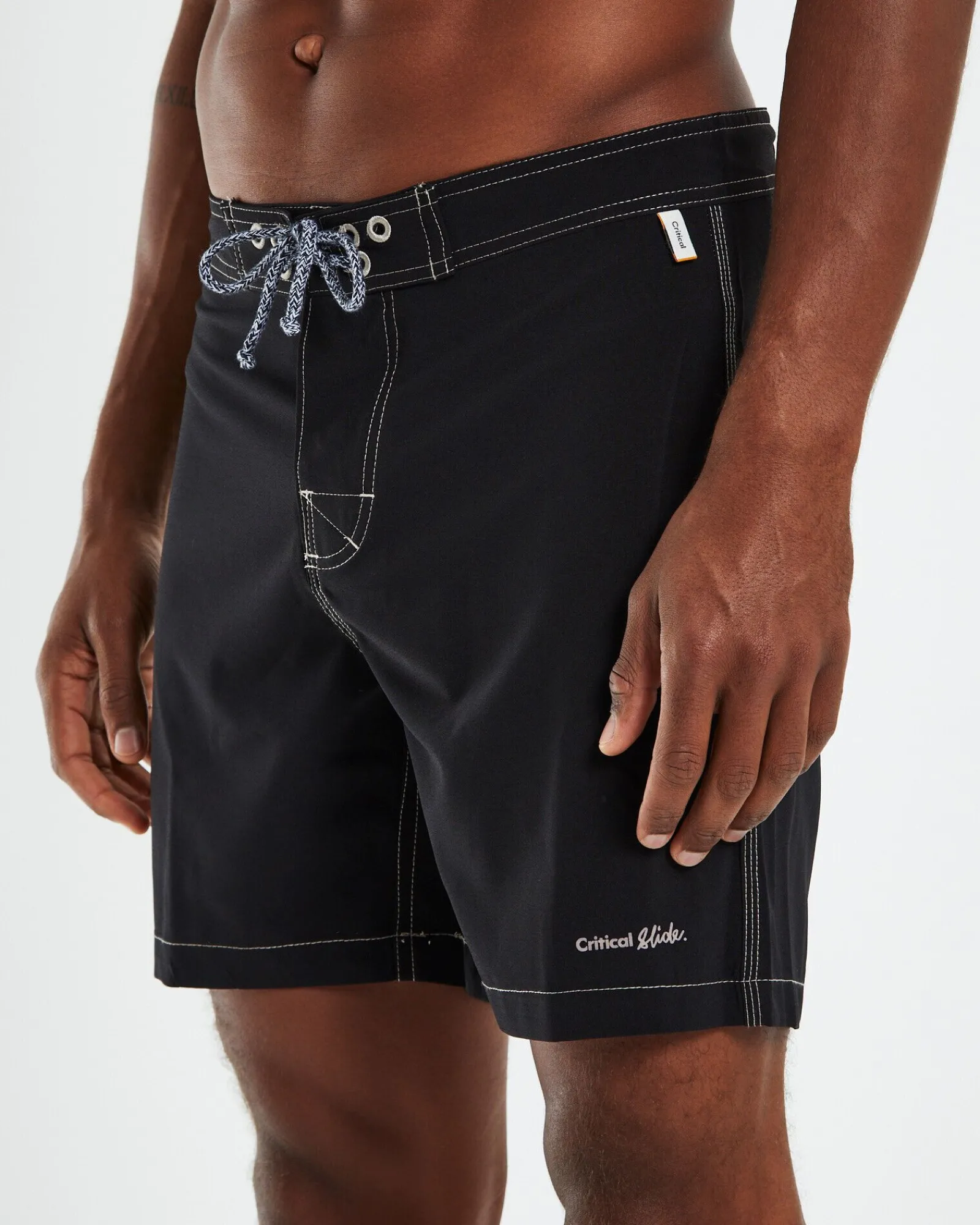 cahoots__boardshorts_blac_4.webp Outlet THE CRITICAL SLIDE SOCIETY Cahoots 17" Boardshorts Black