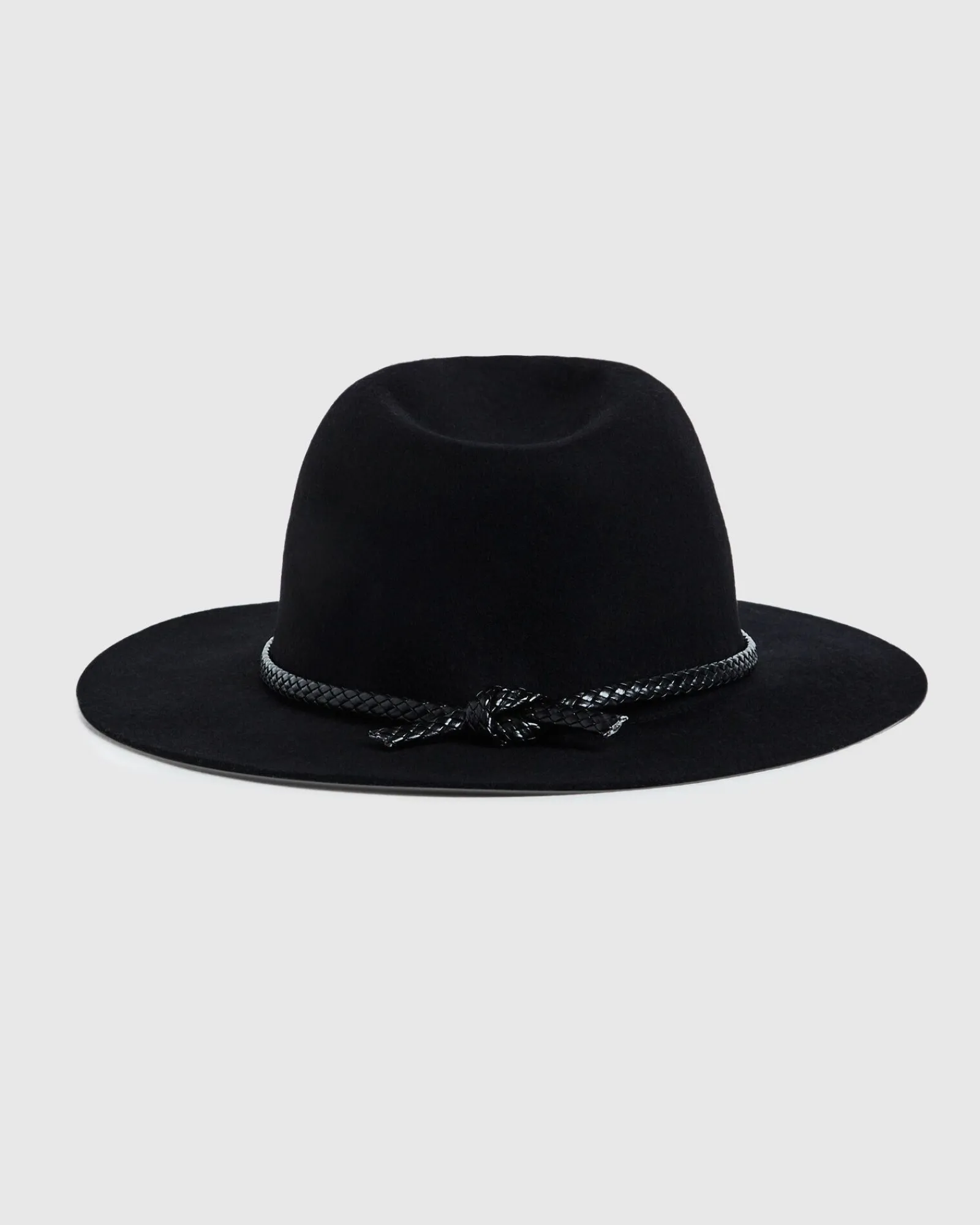 cape_fedora_black_2.webp Shop INSIGHT Cape Fedora Black