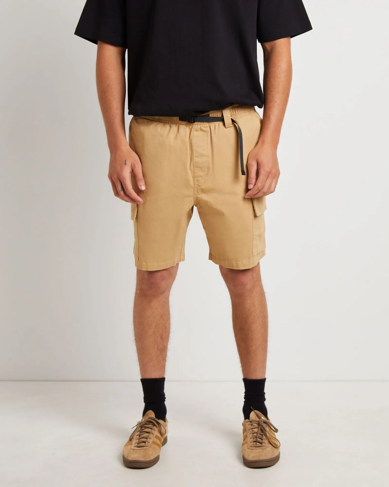 cargo_shorts_in_tan_4.webp Fashion TAIKAN Cargo Shorts In Tan