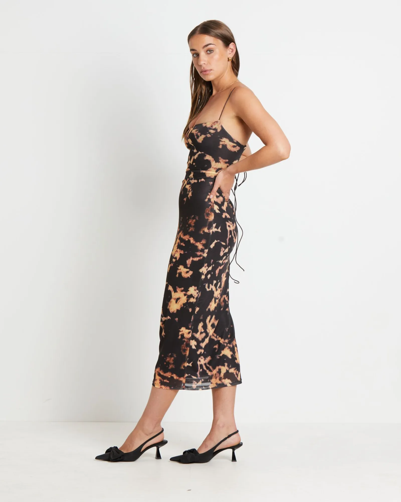 carmen_dark_cloud_mesh_mi_3.webp New NEON HART Carmen Dark Cloud Mesh Midi Dress In Brown