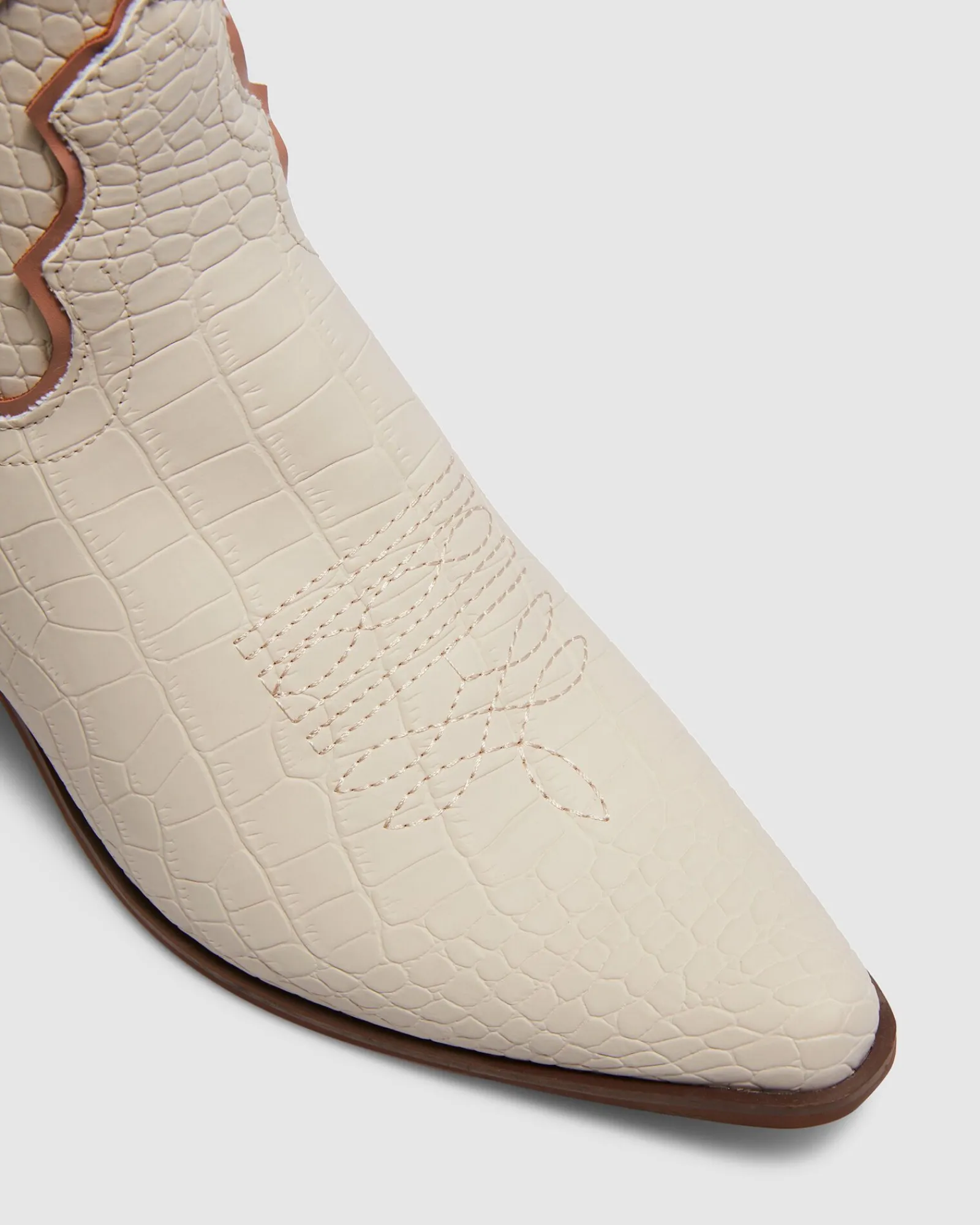 chicago_boots_bone_croc_3.webp Shop THERAPY Chicago Boots Bone Croc