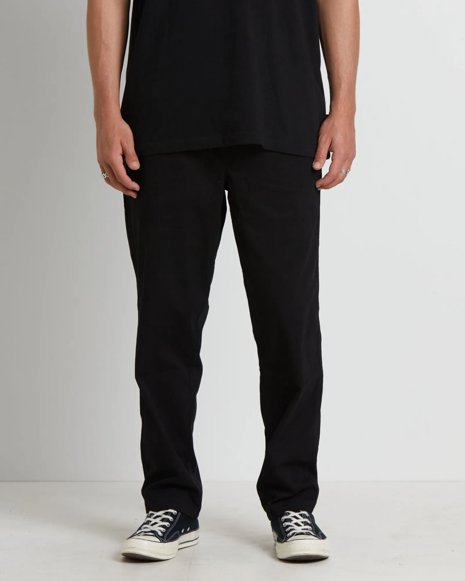 chiller_pants_in_twill_bl_0.webp Fashion TAIKAN Chiller Pants In Twill Black