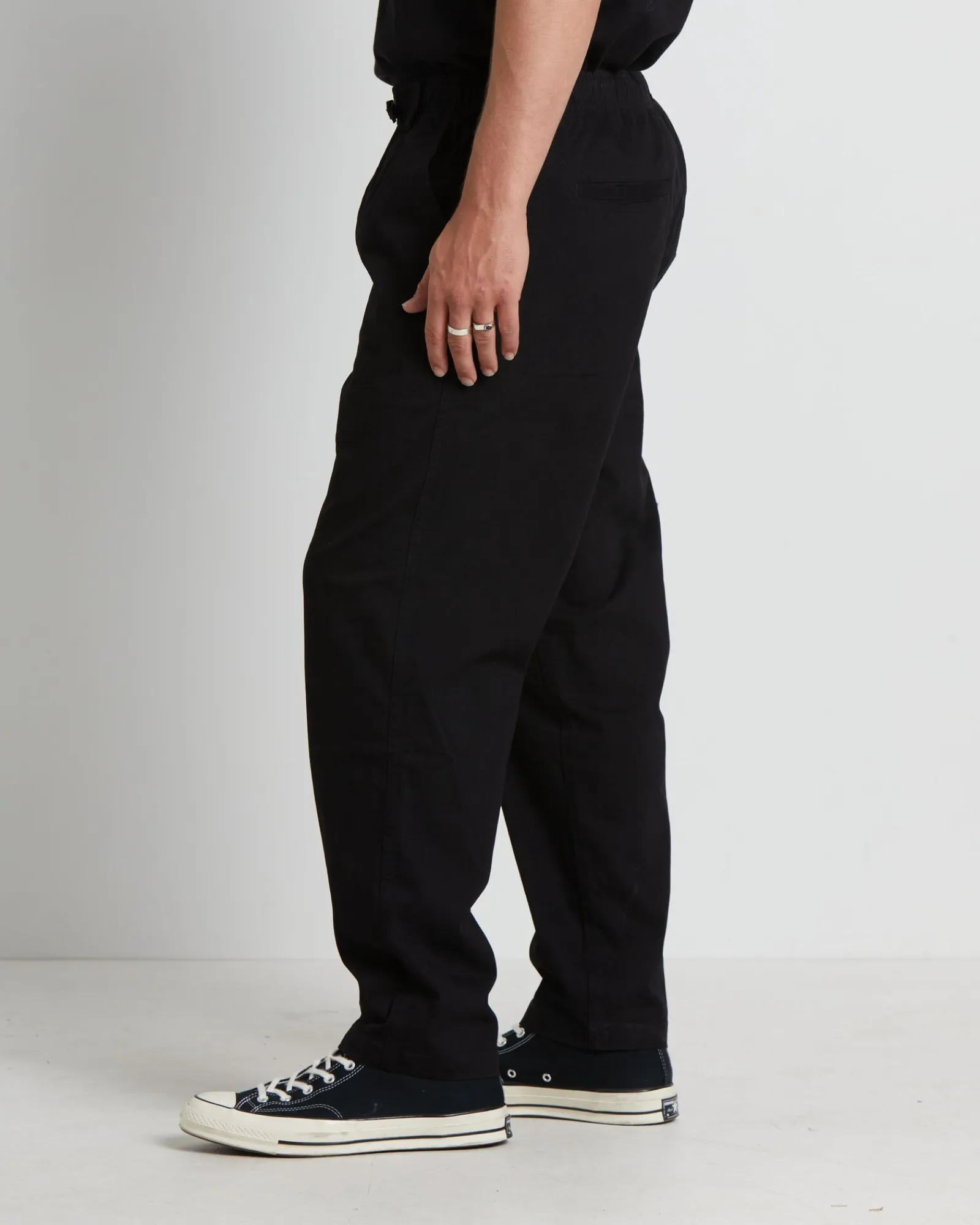 chiller_pants_in_twill_bl_3.webp Fashion TAIKAN Chiller Pants In Twill Black