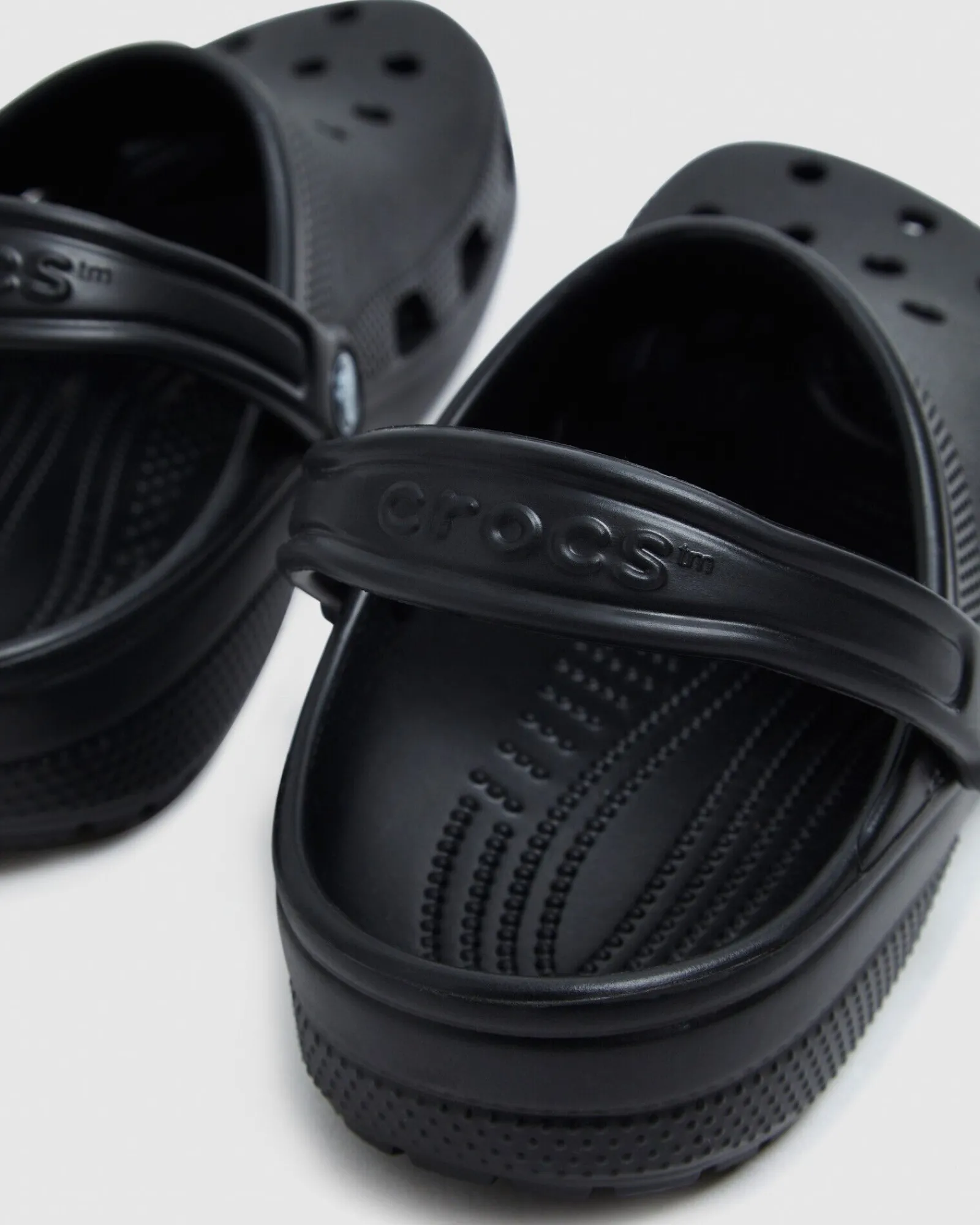 classic_clogs_black_4.webp Hot CROCS Classic Clogs Black