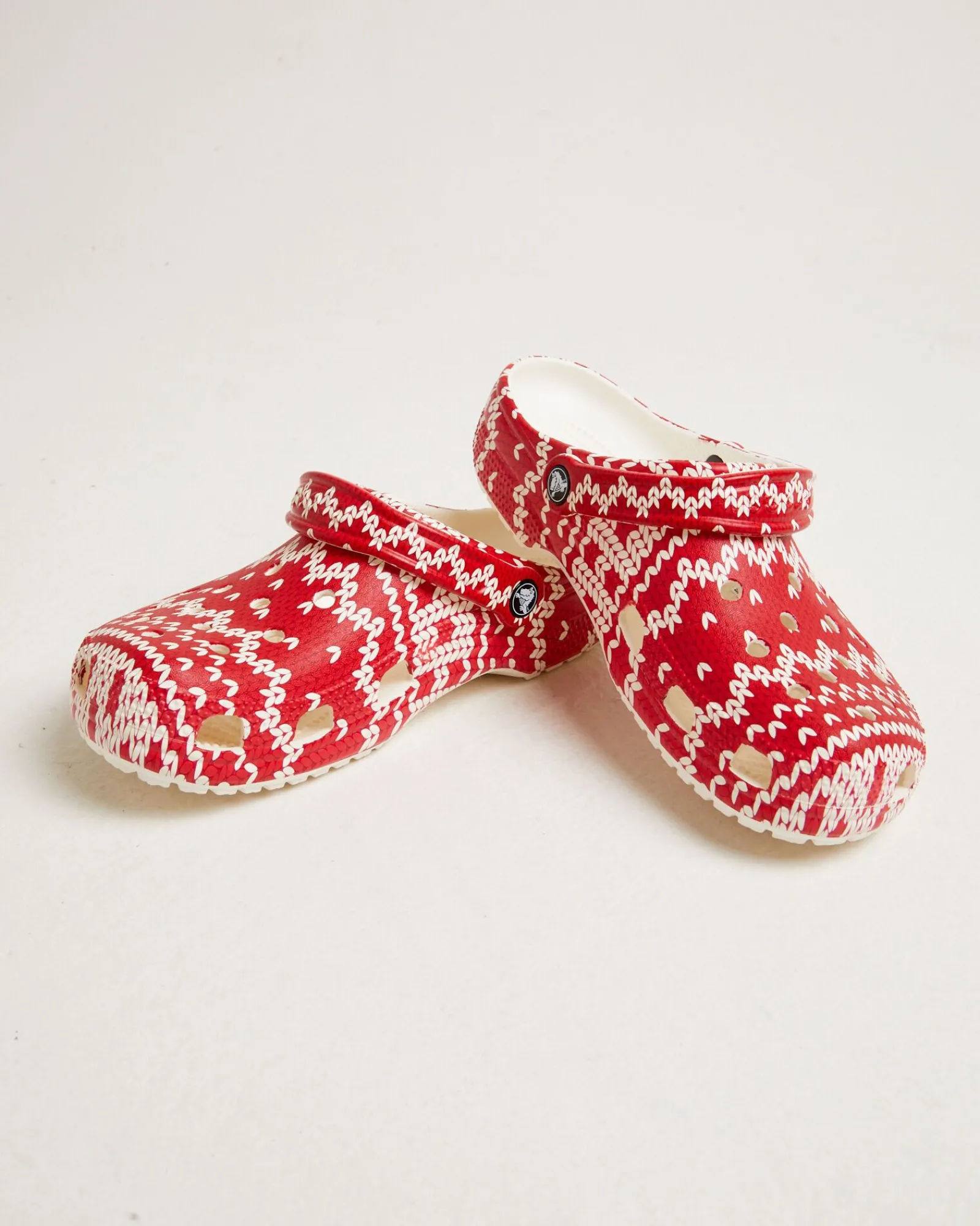 classic_holiday_sweater_c_2.webp Flash Sale CROCS Classic Holiday Sweater In Multi