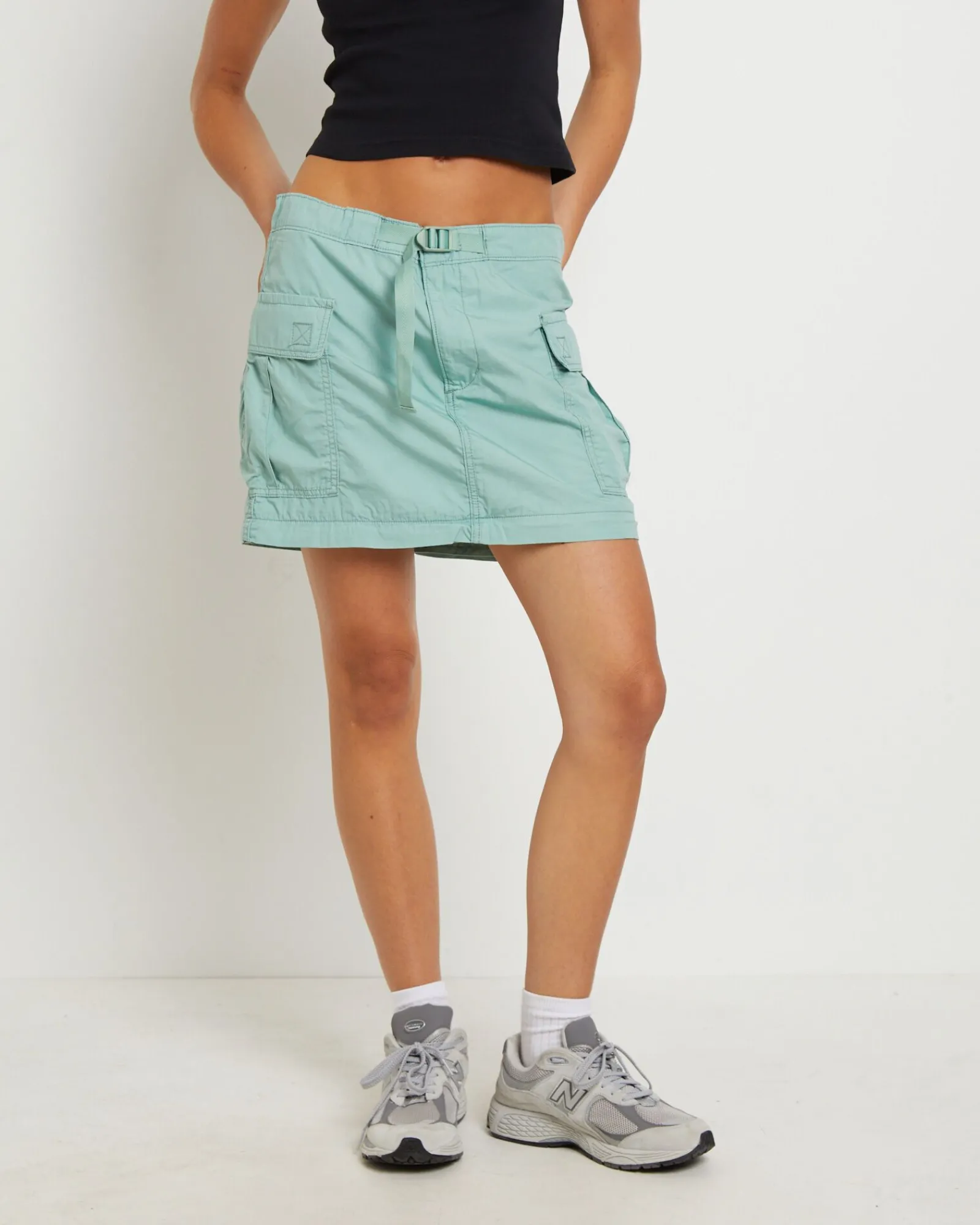 convertible_cargo_skirt_i_1.webp Store LEVIS Convertible Cargo Skirt In Granite Green