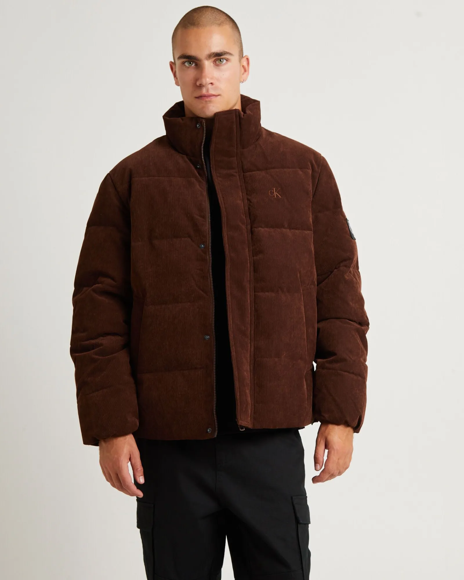 corduroy_puffer_jacket_da_0.webp Clearance CALVIN KLEIN Corduroy Puffer Jacket Dark Chestnut