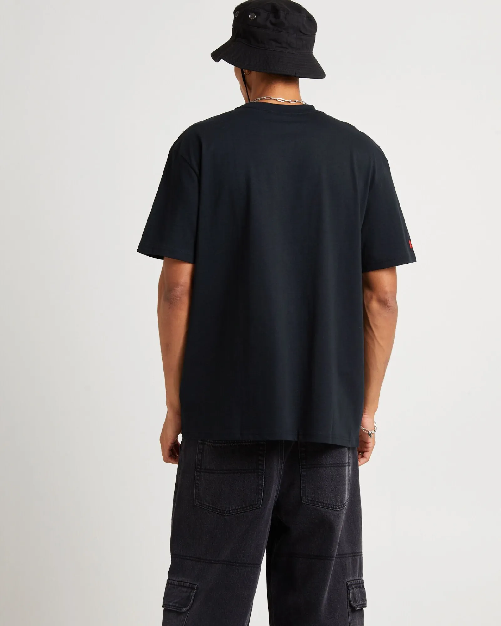 corporate_international_s_1-1.webp Online FUBU Corporate International Short Sleeve T-Shirt Black