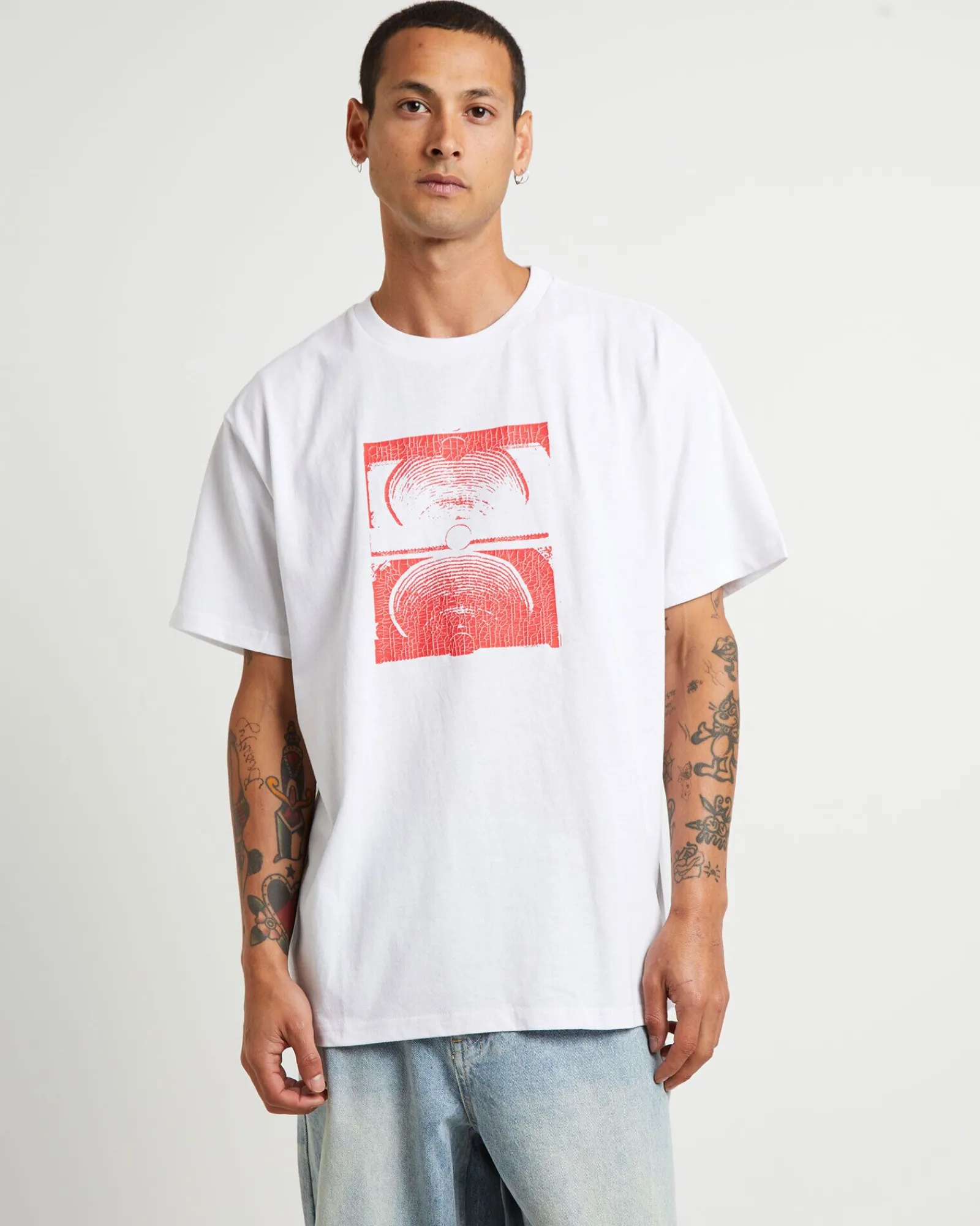 cracked_crux_short_sleeve_0.webp Fashion FORMER Cracked Crux Short Sleeve T-Shirt In White