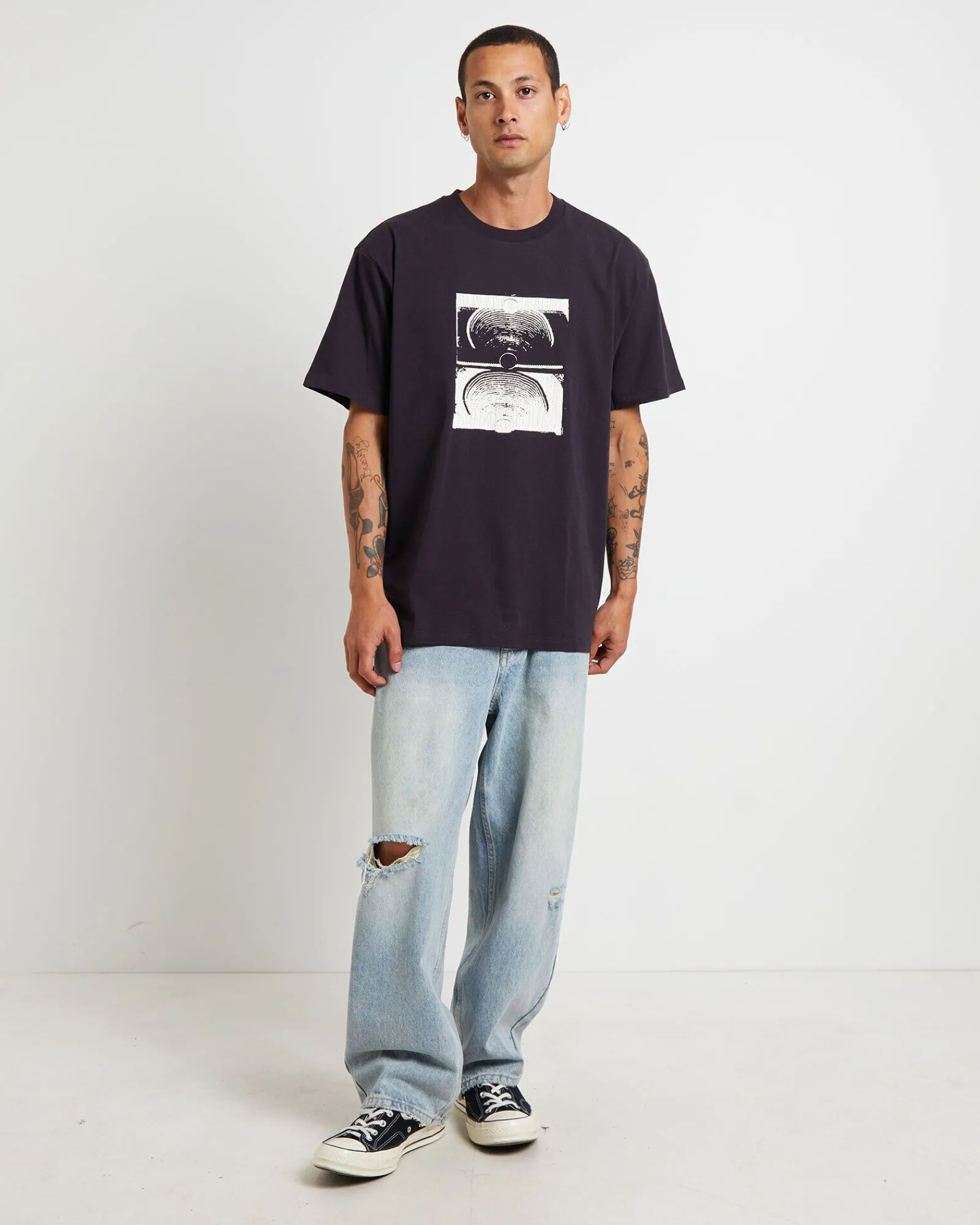 cracked_crux_short_sleeve_2-1.webp Flash Sale FORMER Cracked Crux Short Sleeve T-Shirt In Navy