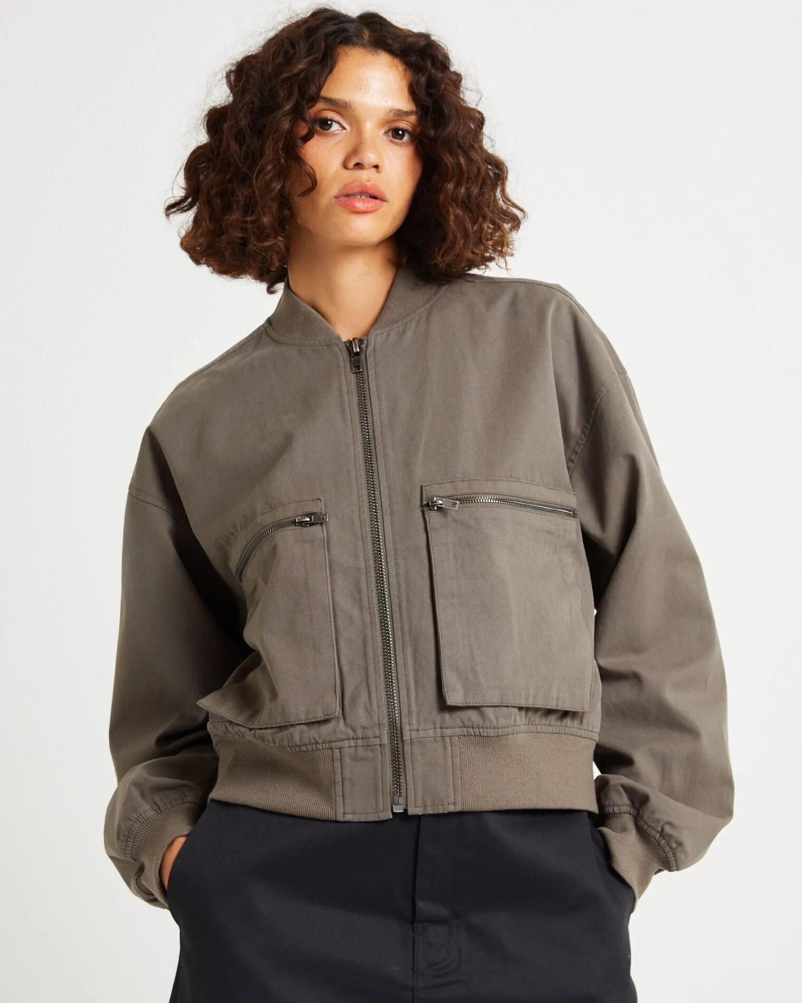 crop_utility_bomber_jacke_0.webp Clearance INSIGHT Crop Utility Bomber Jacket