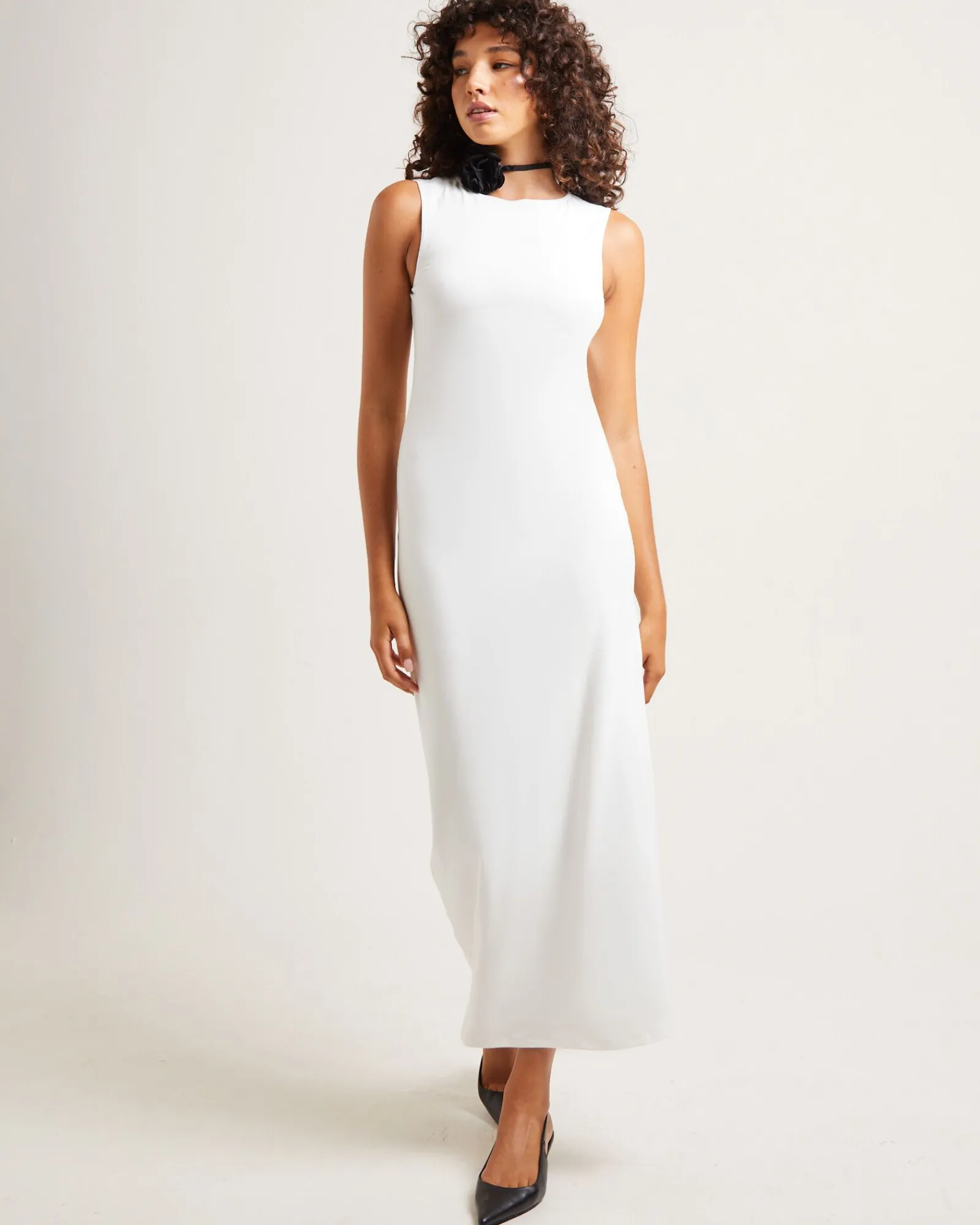 dahlia_curve_cut_out_maxi_0-1.webp Cheap ALICE IN THE EVE Dahlia Curve Cut Out Maxi Dress