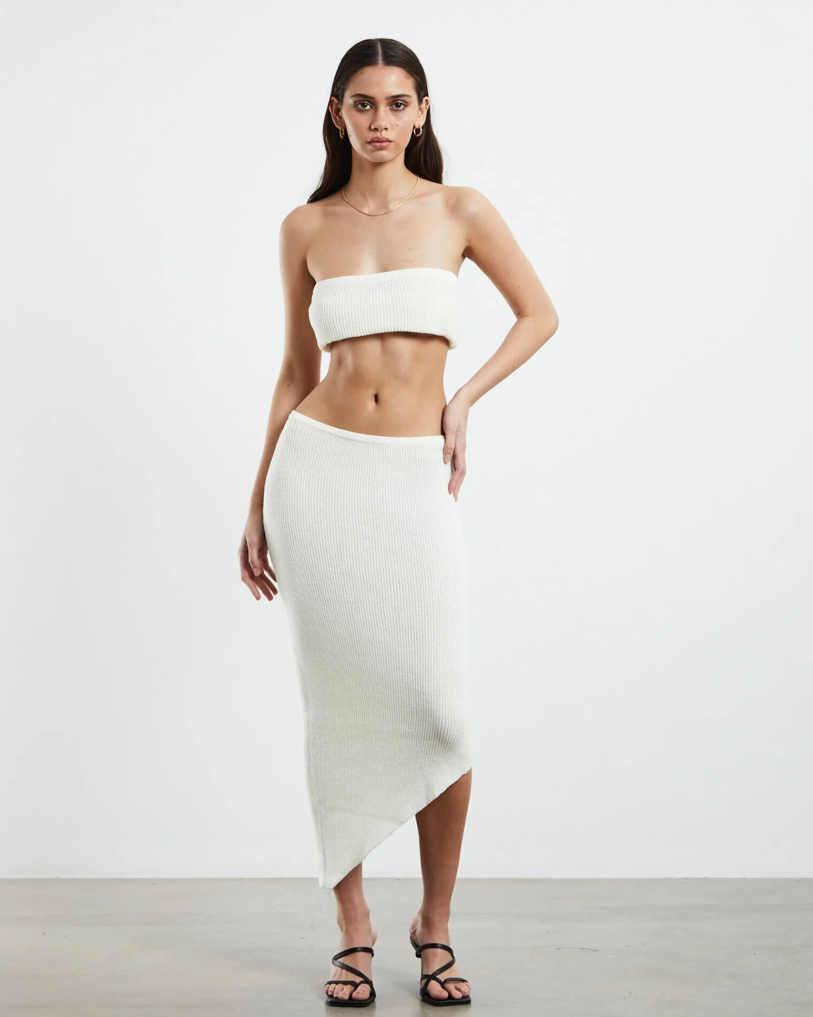 davia_skirt_off_white_2.webp Shop SNDYS Davia Skirt Off White