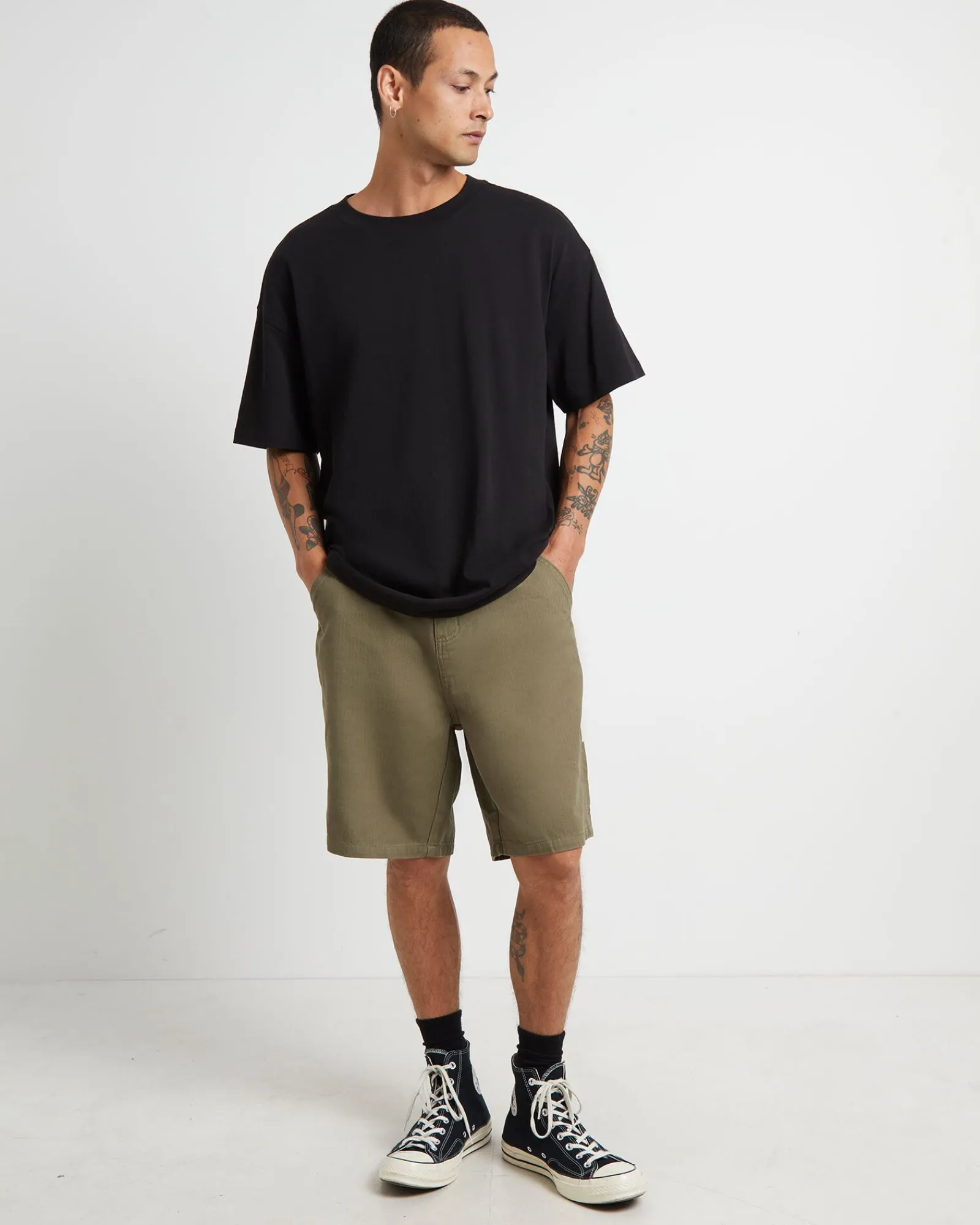 distent_walkshorts_in_cad_2.webp Cheap FORMER Distent Walkshorts In Cadet Green