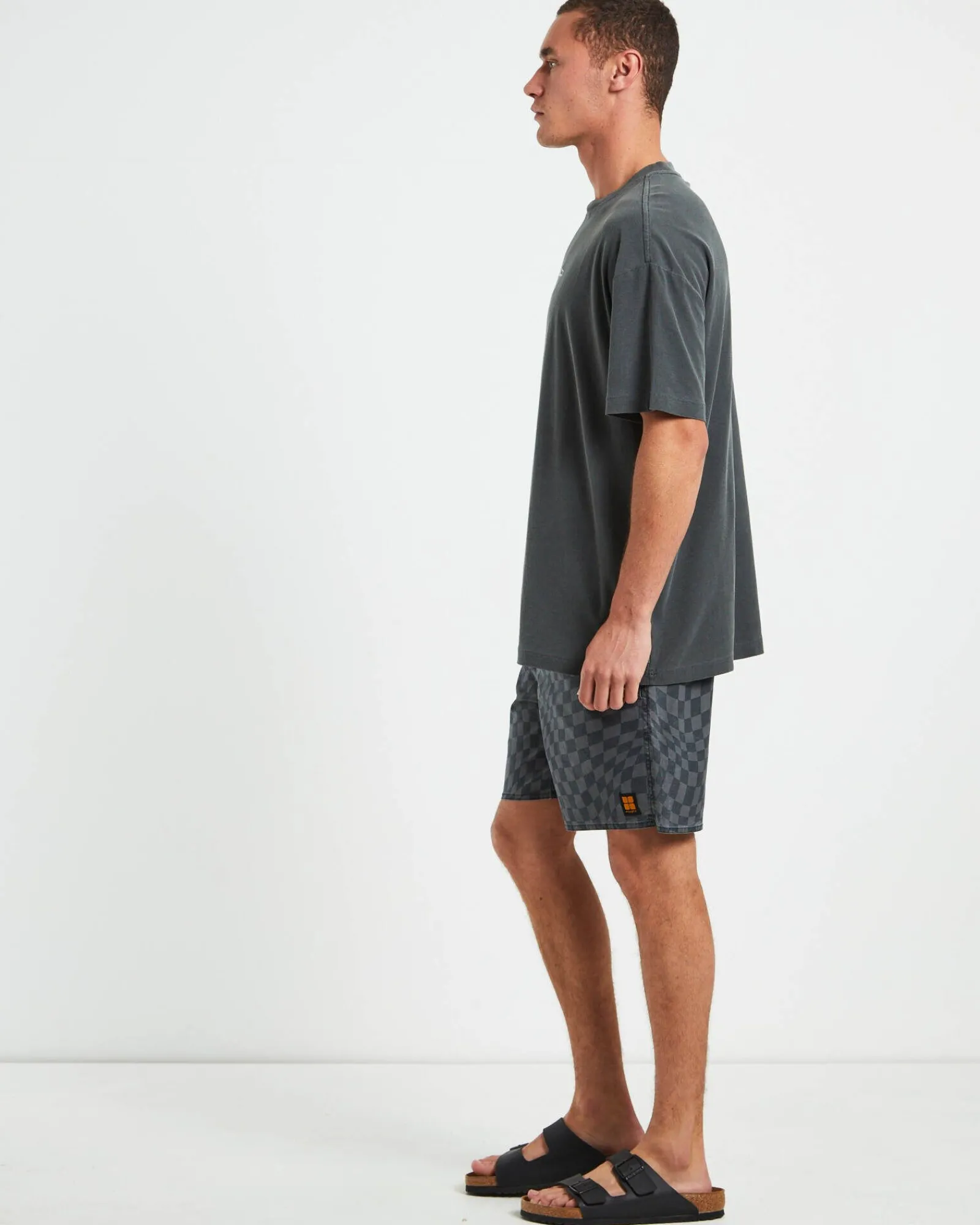 dive_short_sleeve_tshirt__3-1.webp Fashion INSIGHT Dive Short Sleeve T-Shirt In Black