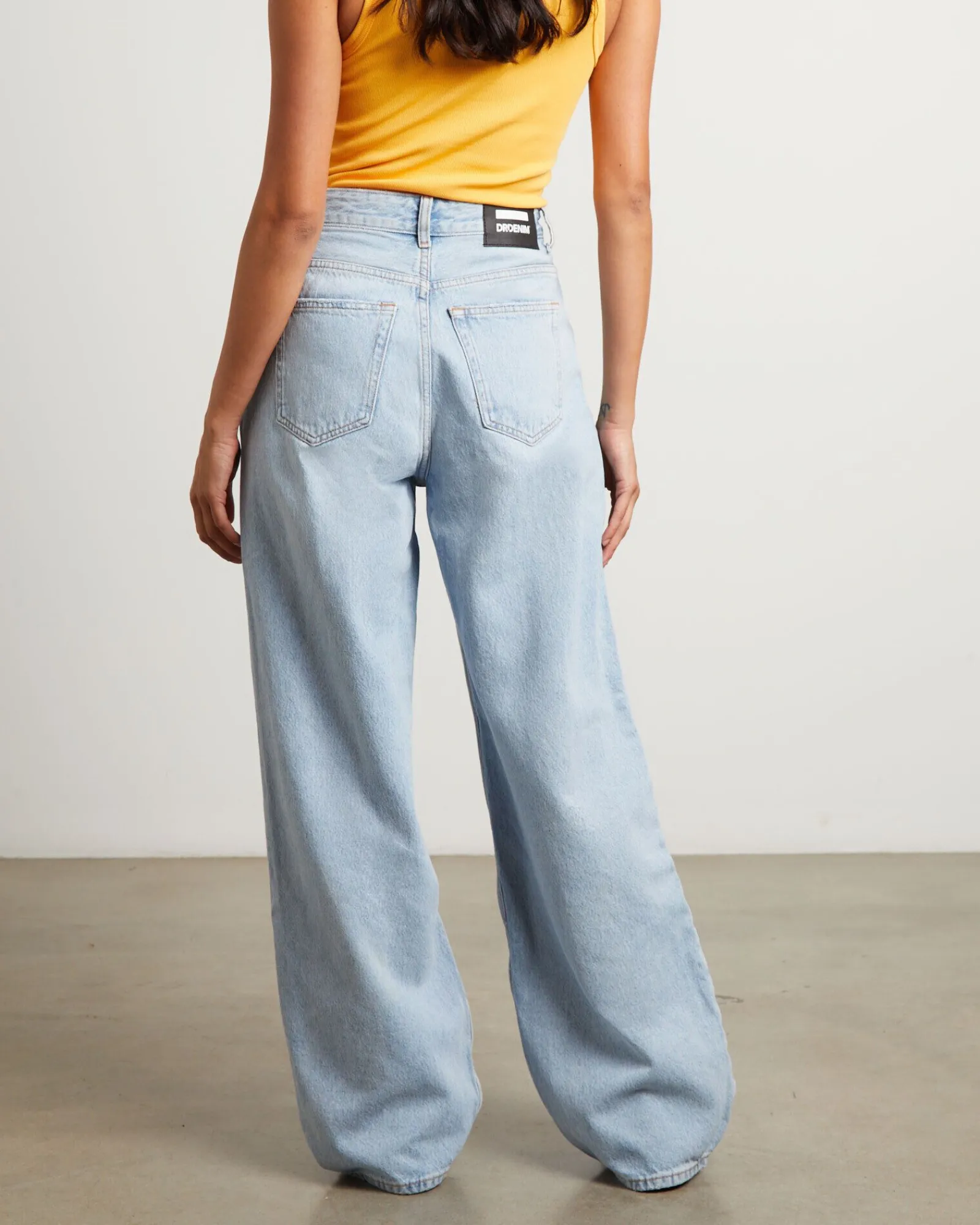 donna_jeans_stream_light__1.webp Store DR DENIM Donna Jeans Stream Light Worn