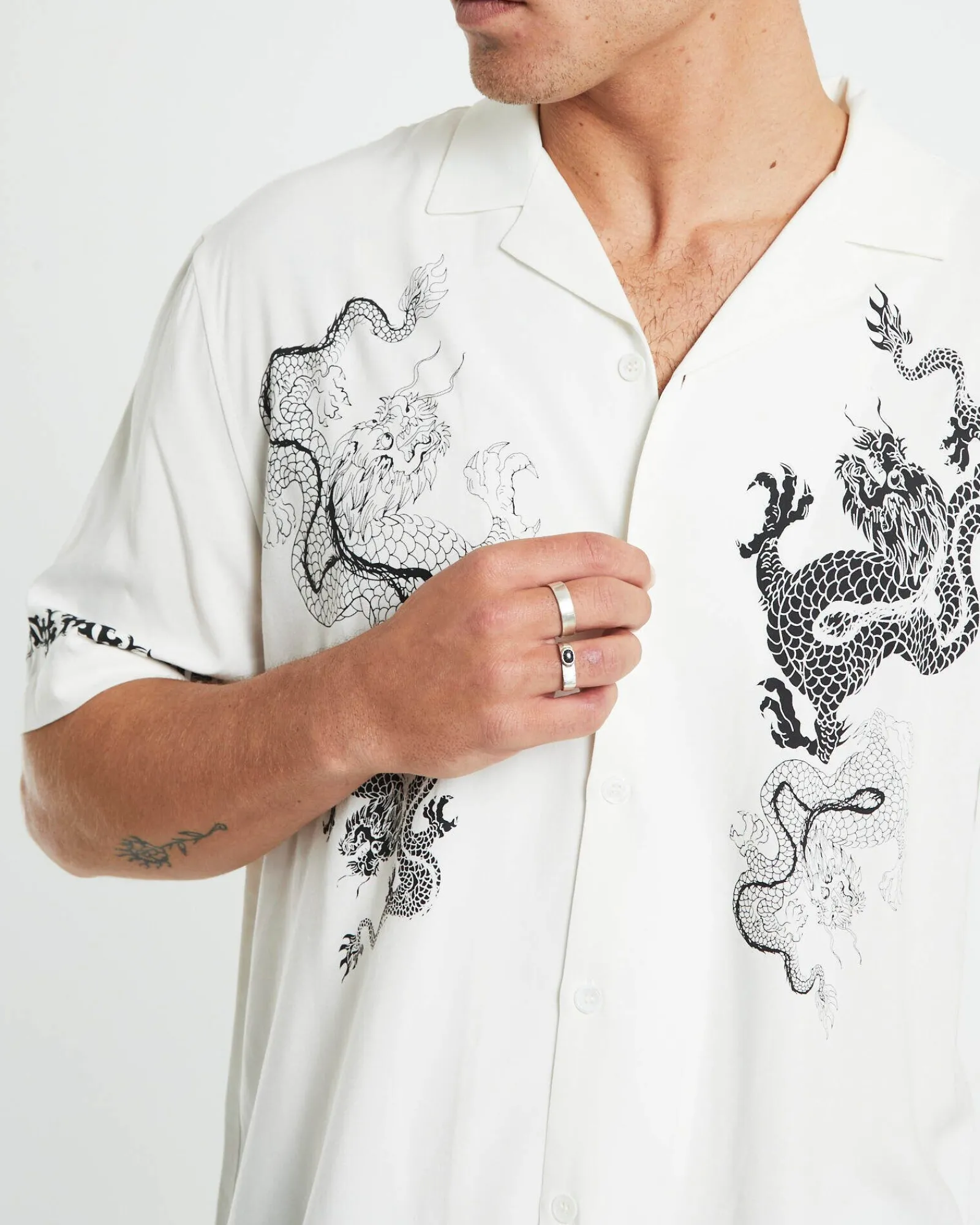 draco_short_sleeve_resort_5.webp Outlet INSIGHT Draco Short Sleeve Resort Shirt In White