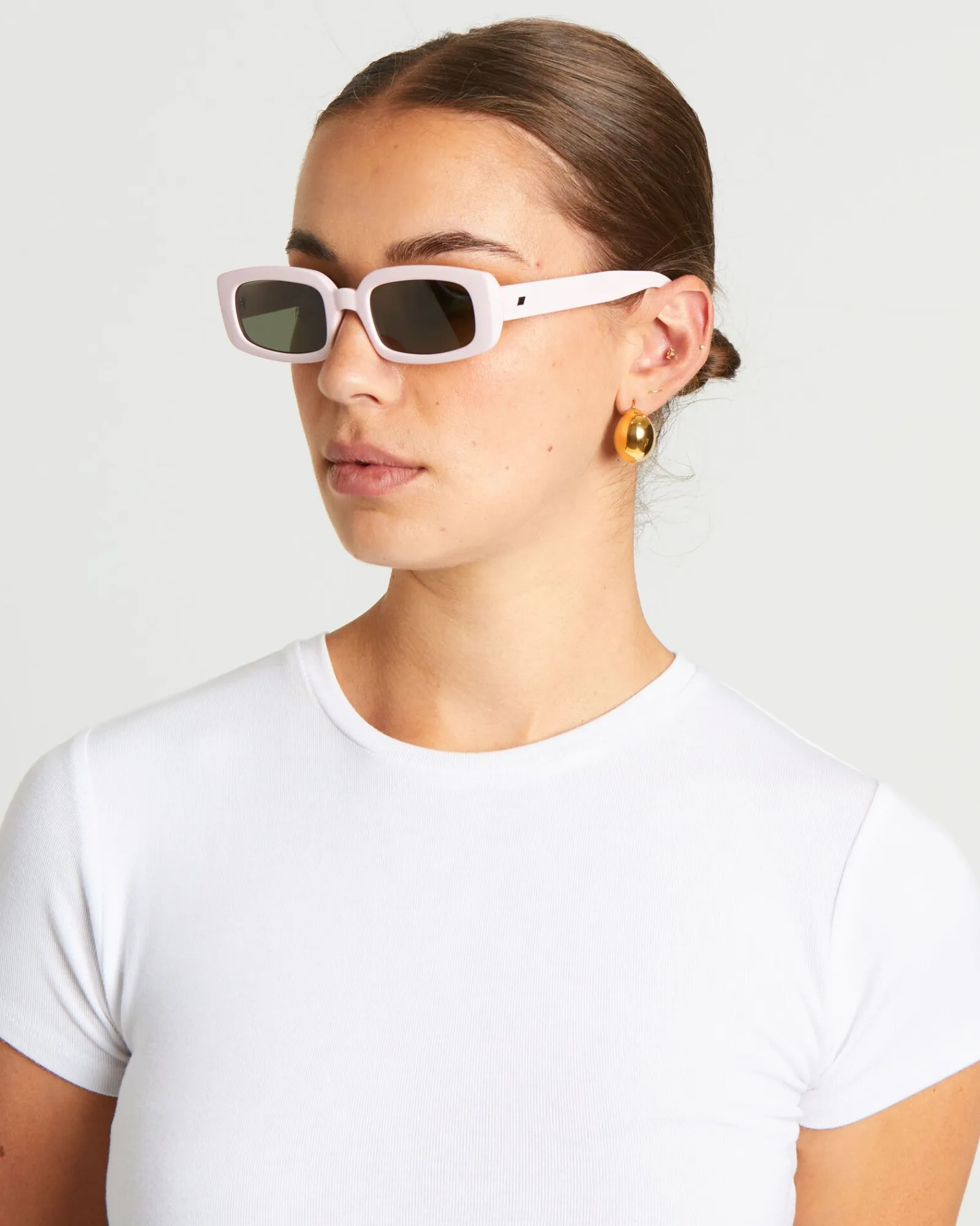 dynamite_sunglasses_in_pi_0.webp Cheap LE SPECS Dynamite Sunglasses In Pink Salt/Khaki Mono
