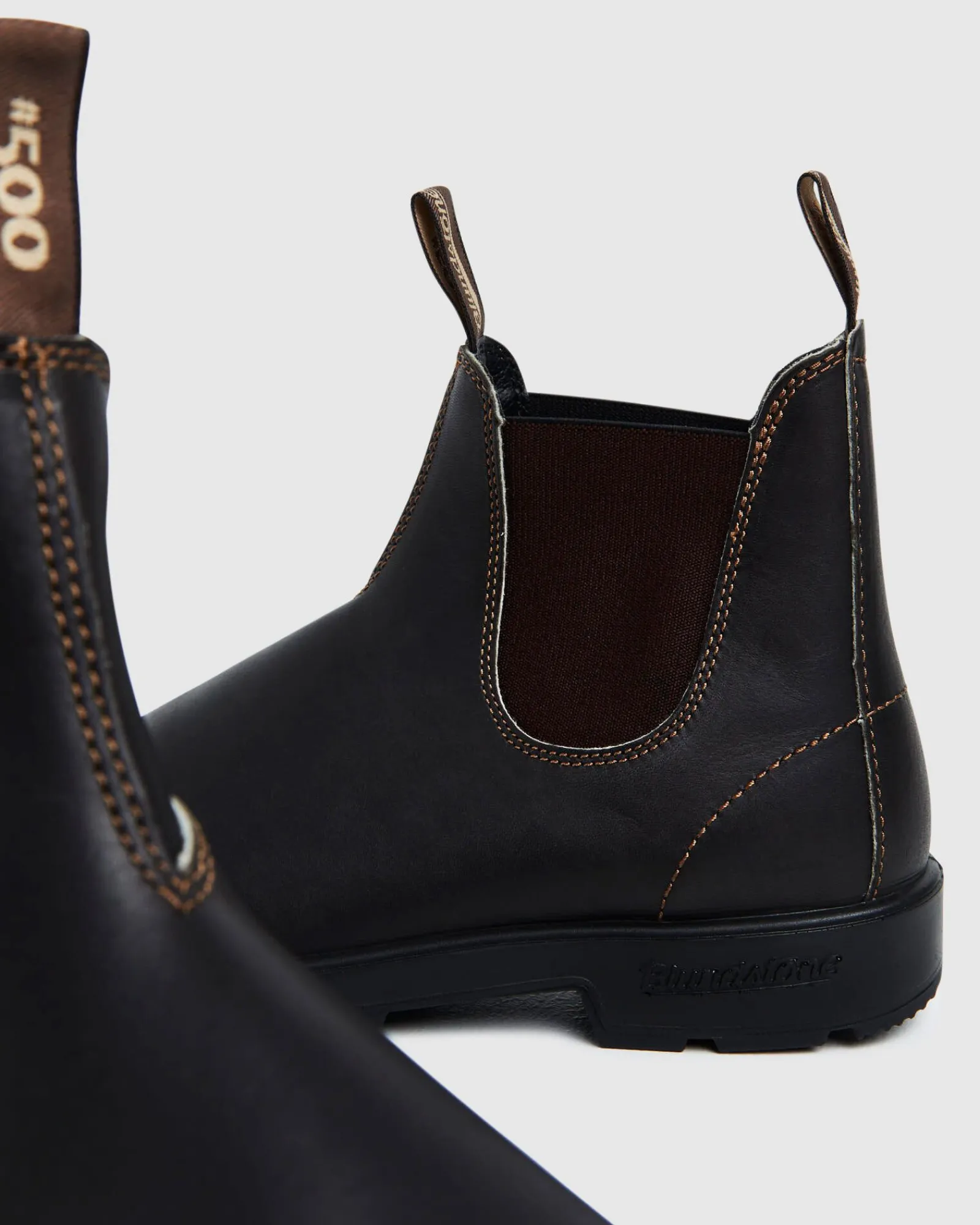 elastic_side_boots_brown_5.webp Shop BLUNDSTONE 500 Elastic Side Boots Brown