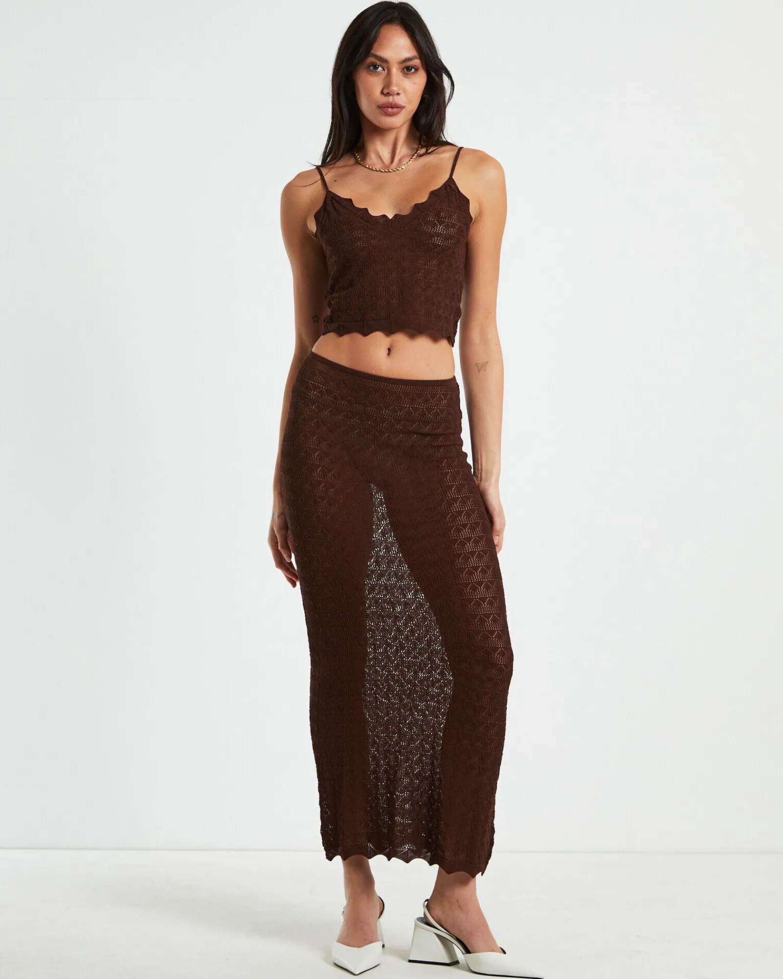 eleanora_lace_knit_cami_d_2.webp Store ALICE IN THE EVE Eleanora Lace Knit Cami Dark Chocolate Brown