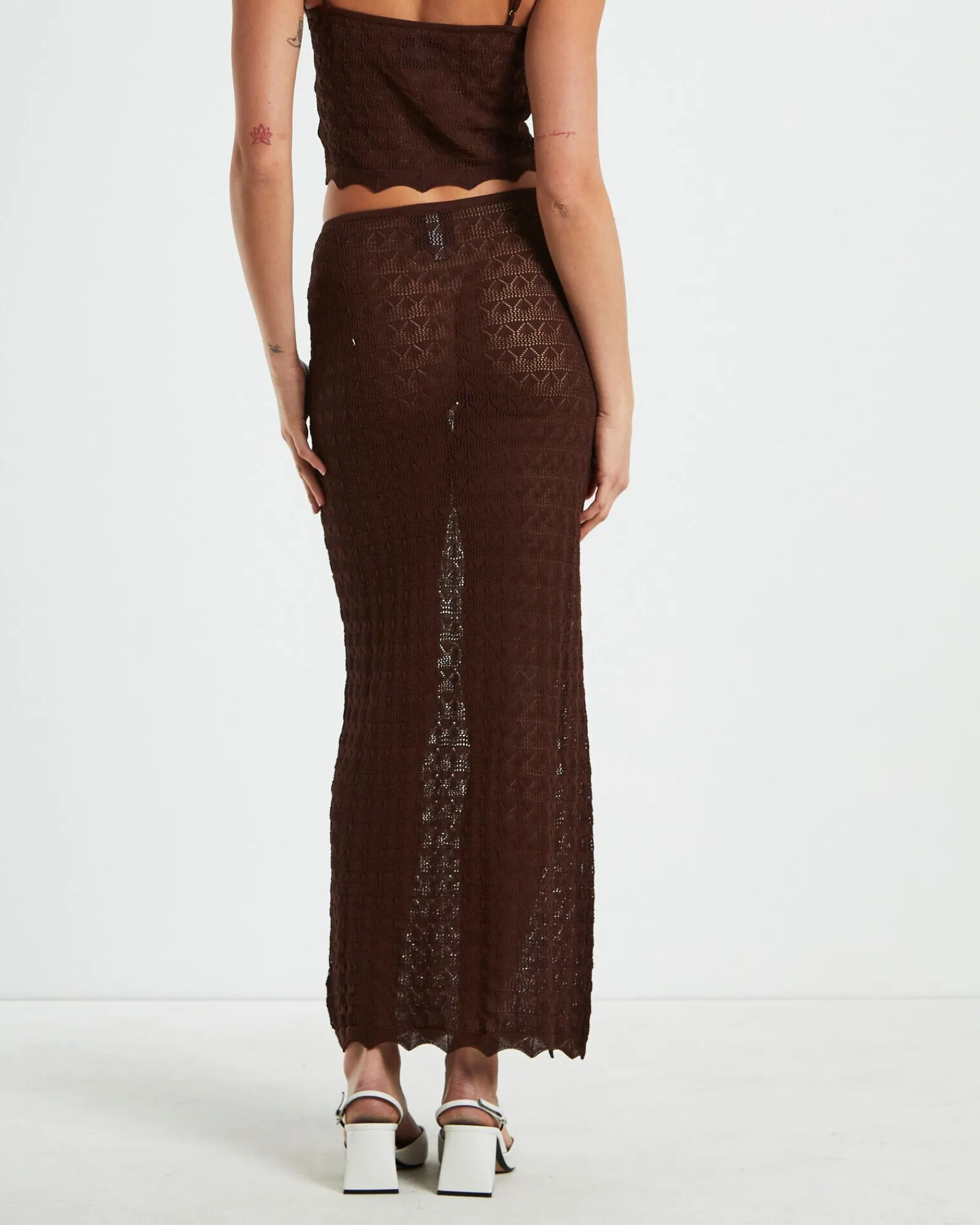 eleanora_lace_knit_maxi_s_1.webp Shop ALICE IN THE EVE Eleanora Lace Knit Maxi Skirt Dark Chocolate Brown