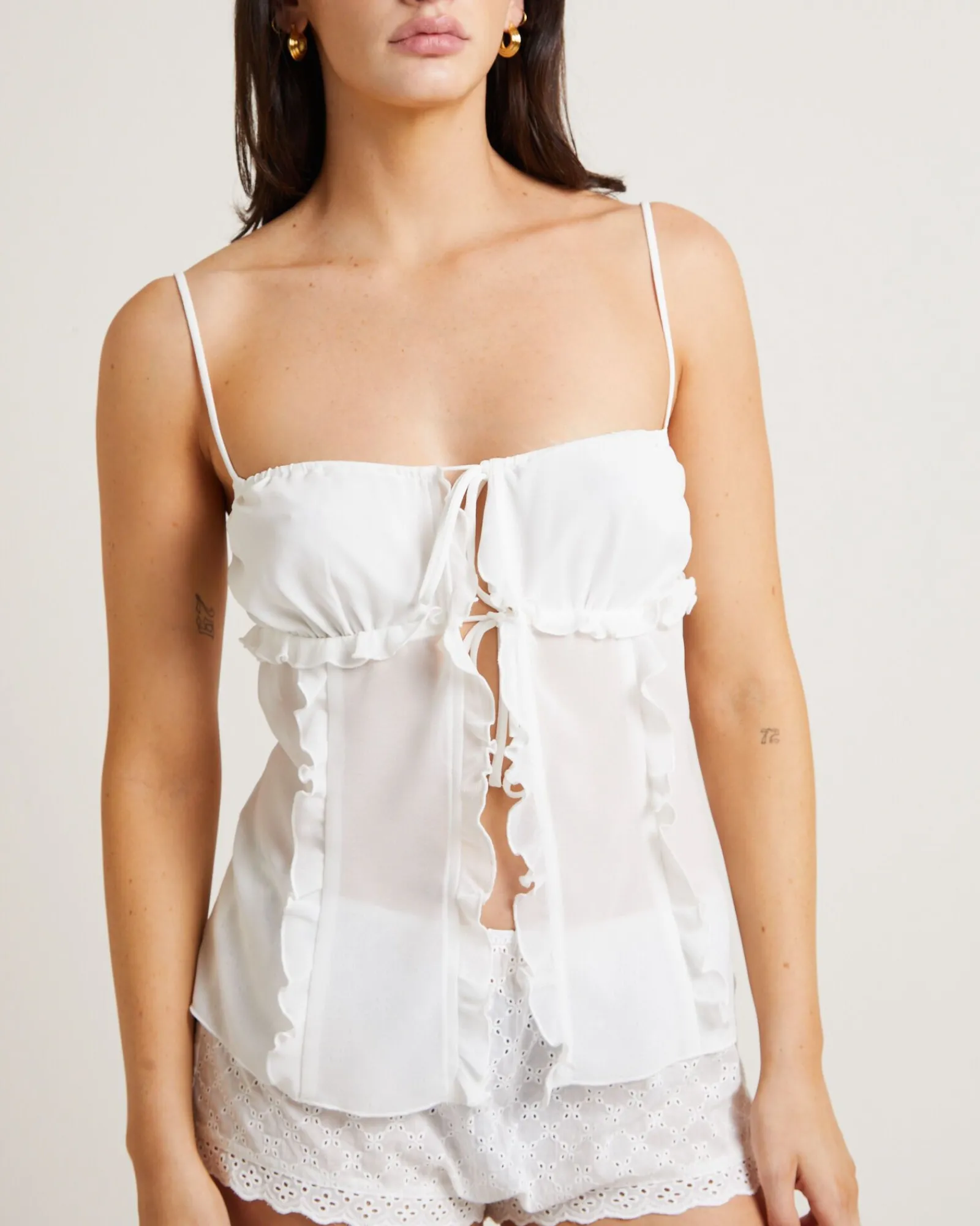 esme_frill_cami_in_white_4.webp Sale ALICE IN THE EVE Esme Frill Cami In White