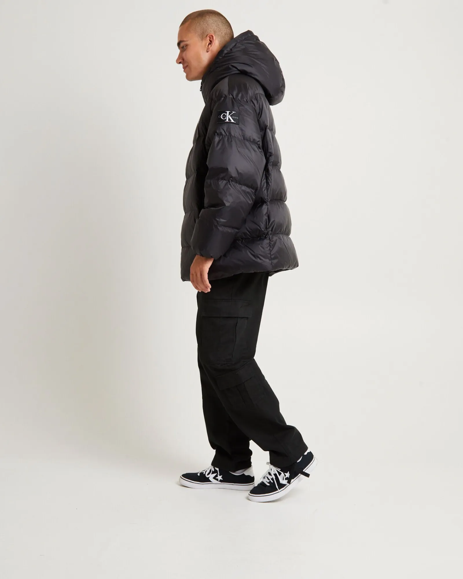 essentials_down_oversized_4.webp Outlet CALVIN KLEIN Essentials Down Oversized Puffer Jacket Black