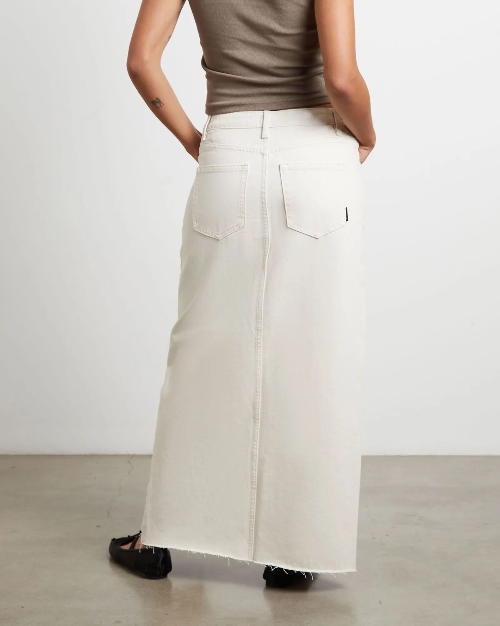 eva_maxi_denim_skirt_in_c_1.webp New INSIGHT Eva Maxi Denim Skirt In Chalk