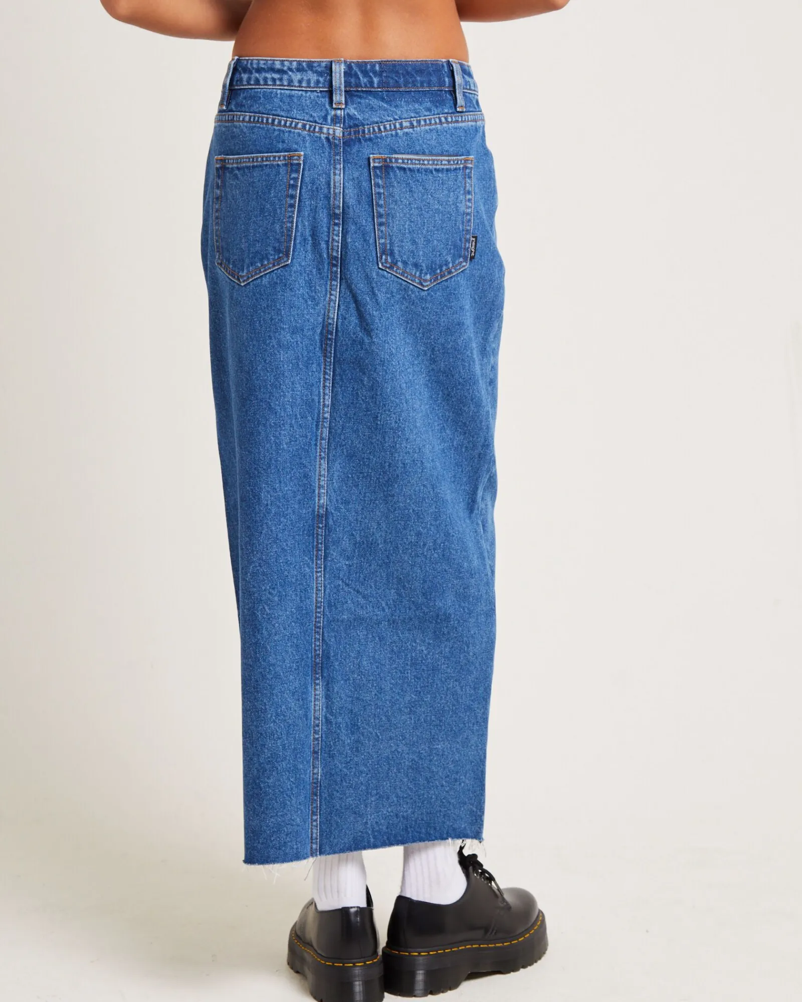 eva_maxi_denim_skirt_mood_1.webp Cheap INSIGHT Eva Maxi Denim Skirt Moody Blue