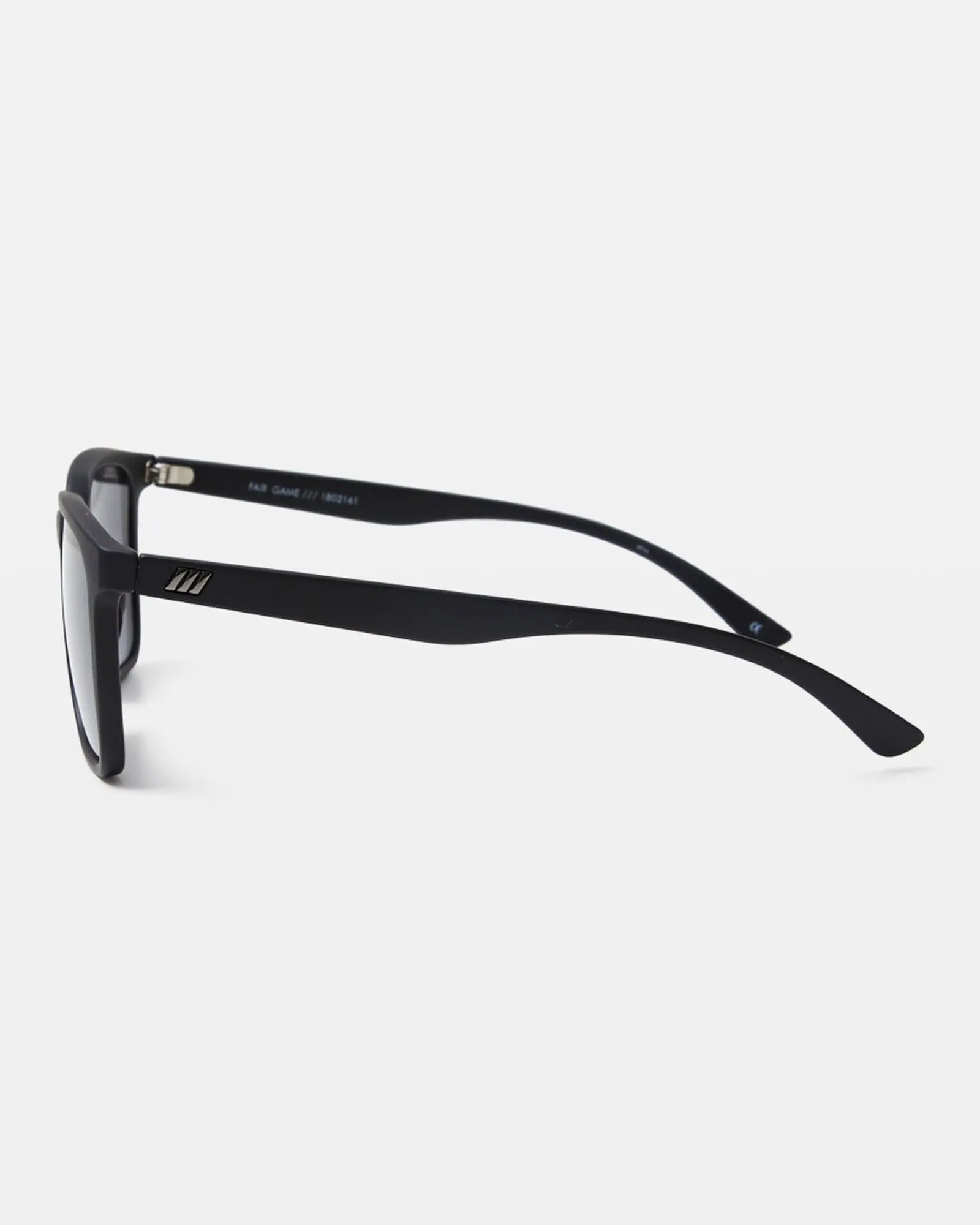 fair_game_sunglasses_in_m_2.webp Sale LE SPECS Fair Game Sunglasses In Matte Black