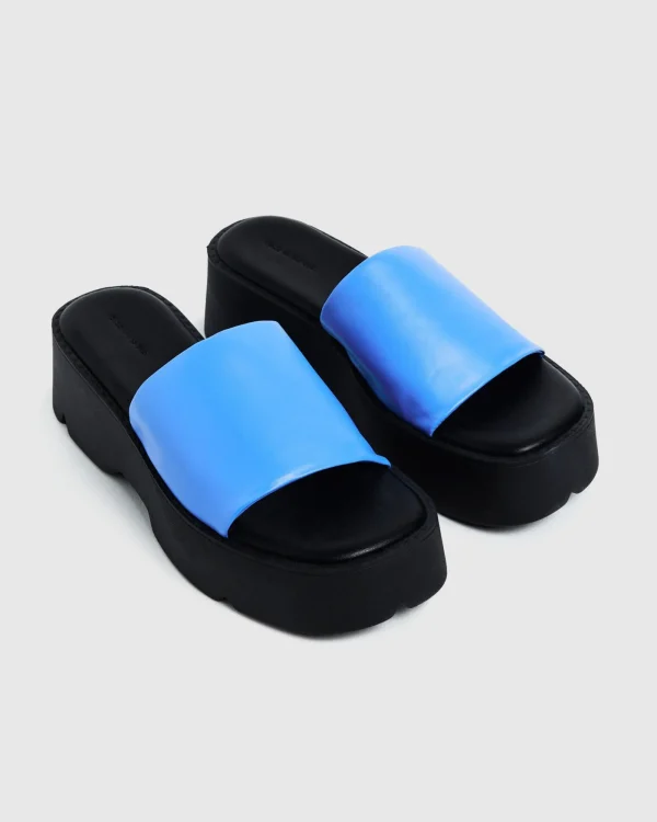 Hot ALICE IN THE EVE Freya Flatform Slides Azure Blue/Black