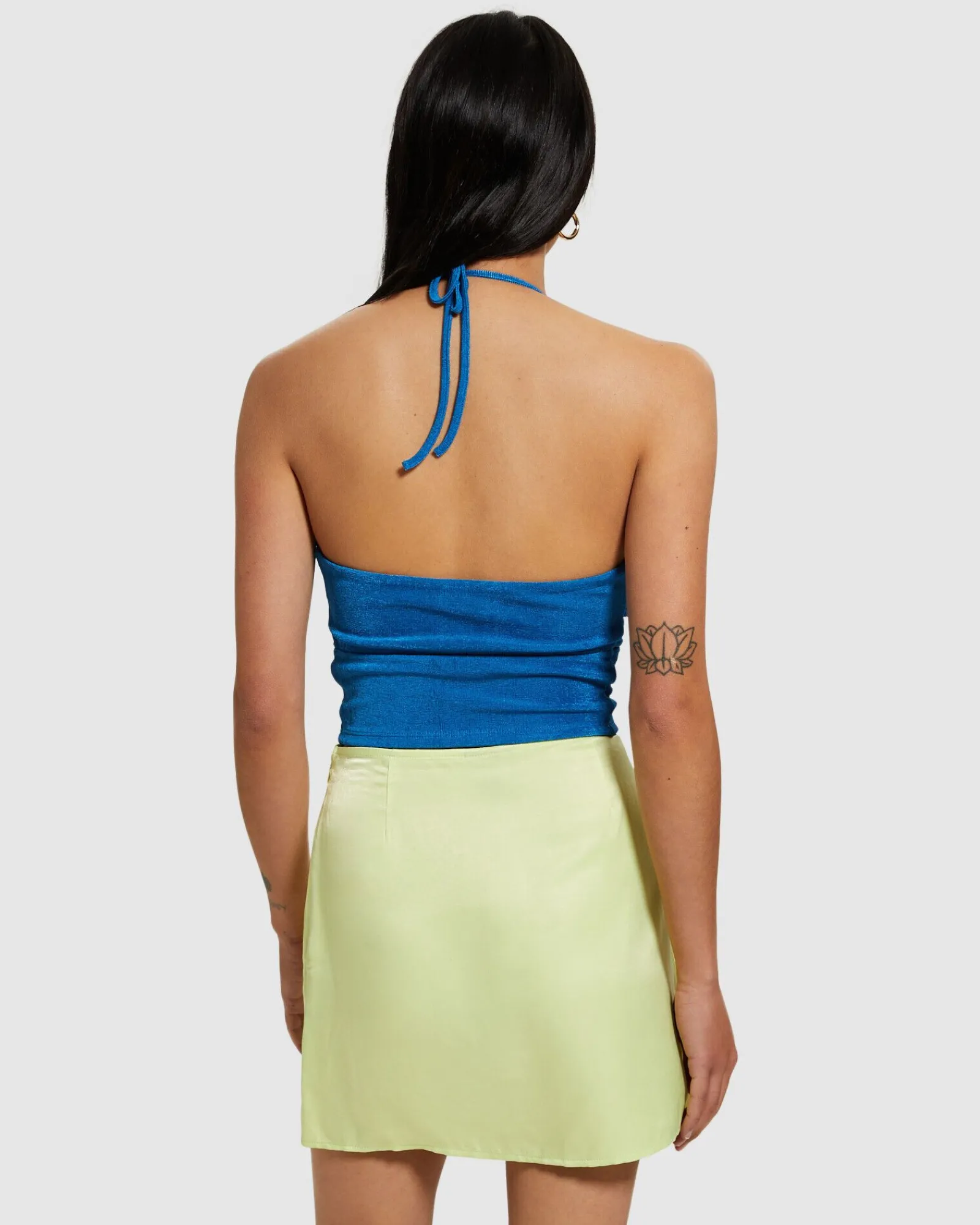 freya_slinky_halter_top_b_1.webp Cheap ALICE IN THE EVE Freya Slinky Halter Top Blue