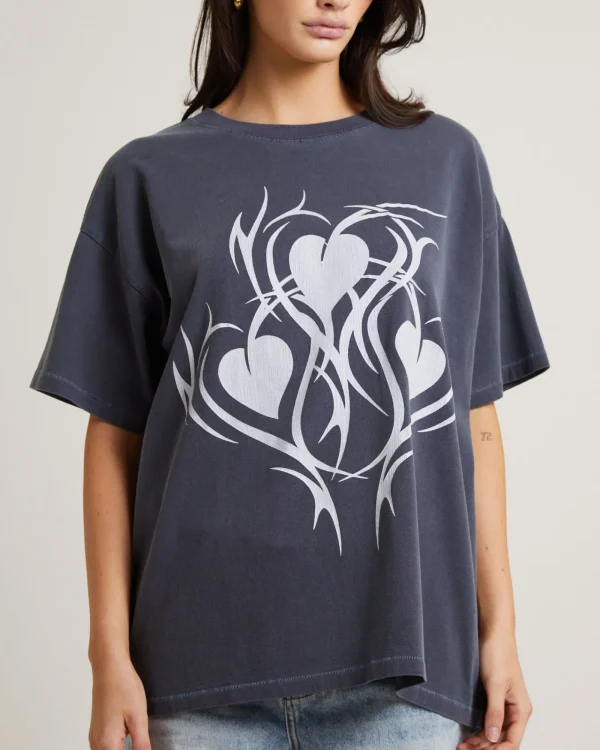 Discount NEON HART Goth Heart Oversized Tee In Vintage Charcoal