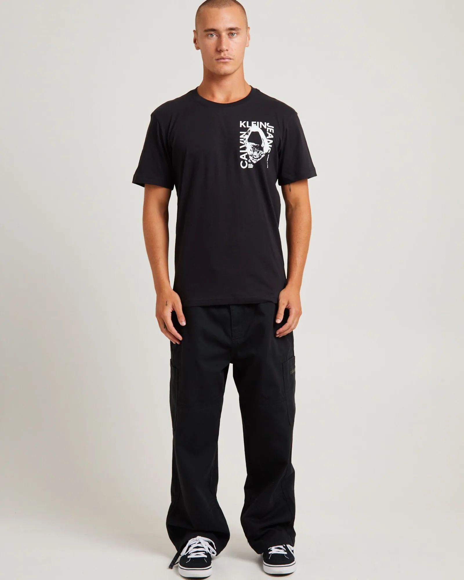 graphic_short_sleeve_tshi_3.webp New CALVIN KLEIN Graphic Short Sleeve T-Shirt Modern Metals Black