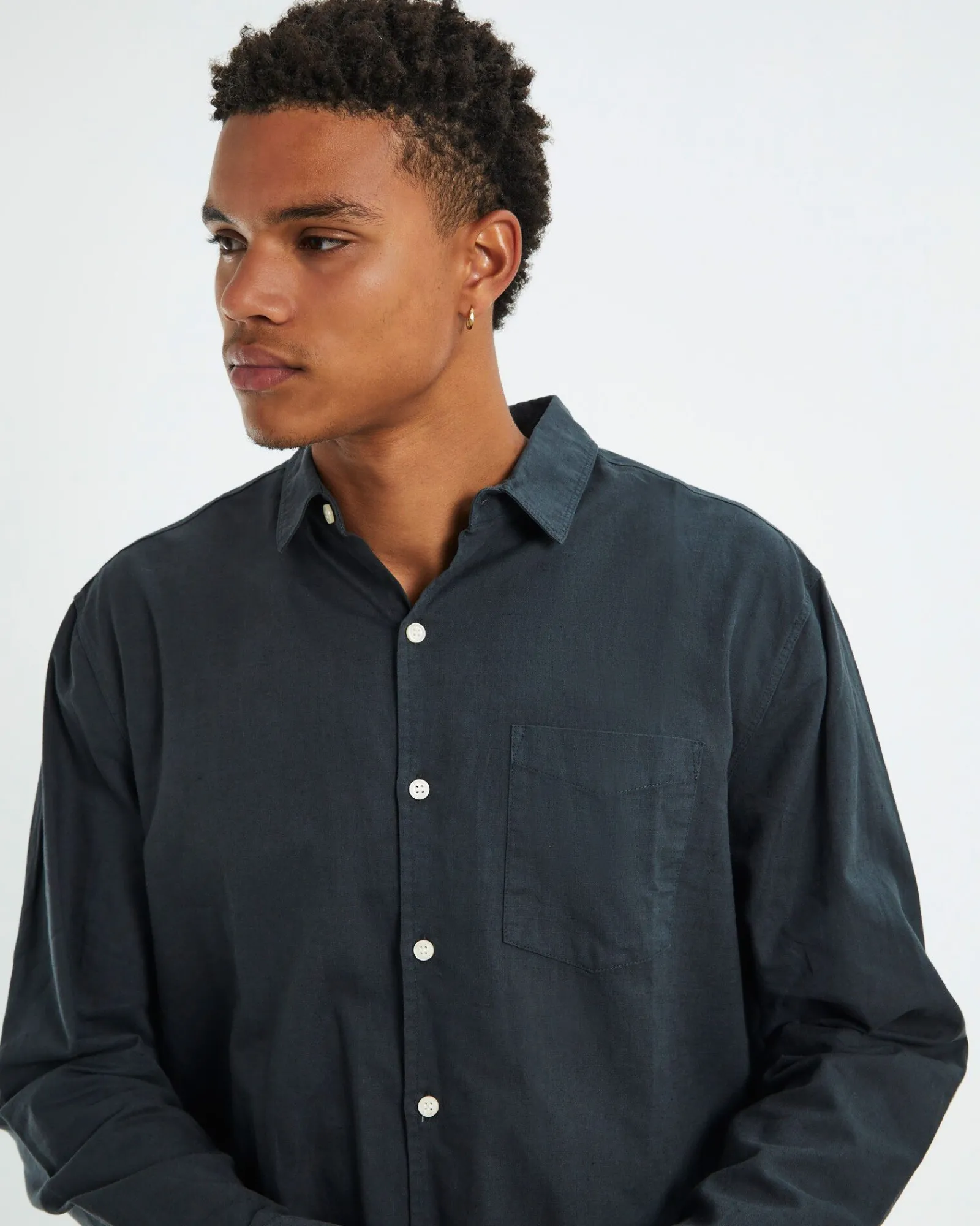 grover_long_sleeve_shirt__4.webp Cheap ARVUST Grover Long Sleeve Shirt Black